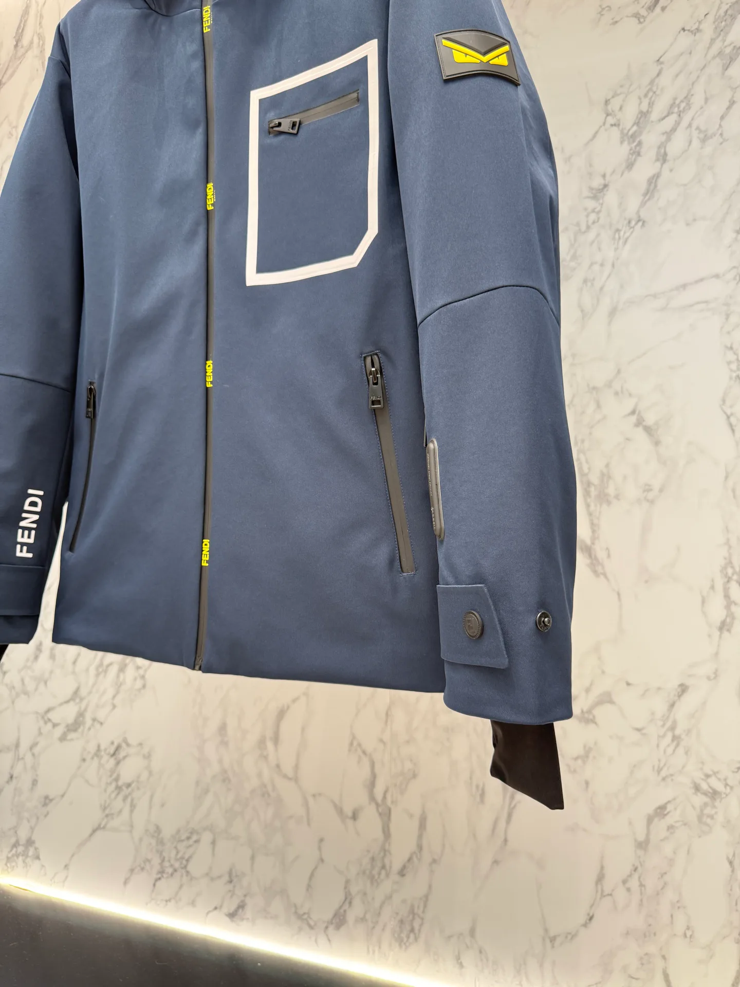 Куртки И Пуховики Мужские Fendi 2945703