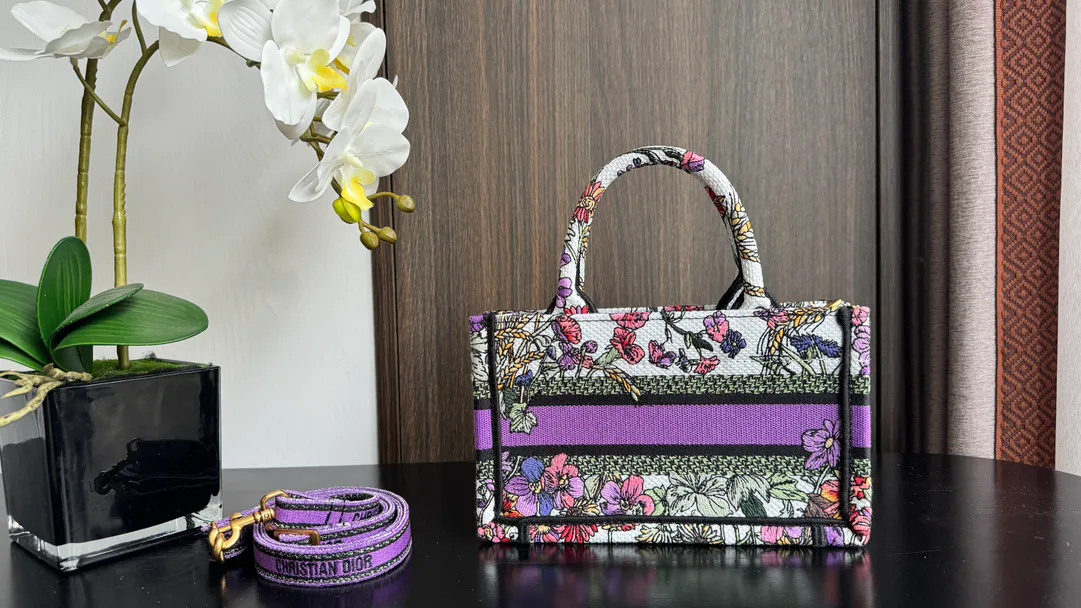 Сумки На Ремне Женские Christian Dior 82415