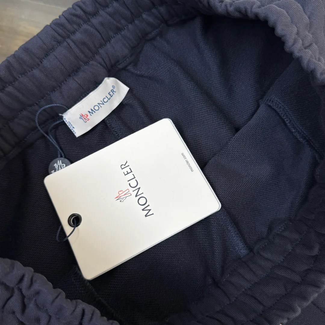 Шорты Женские Moncler 11668073