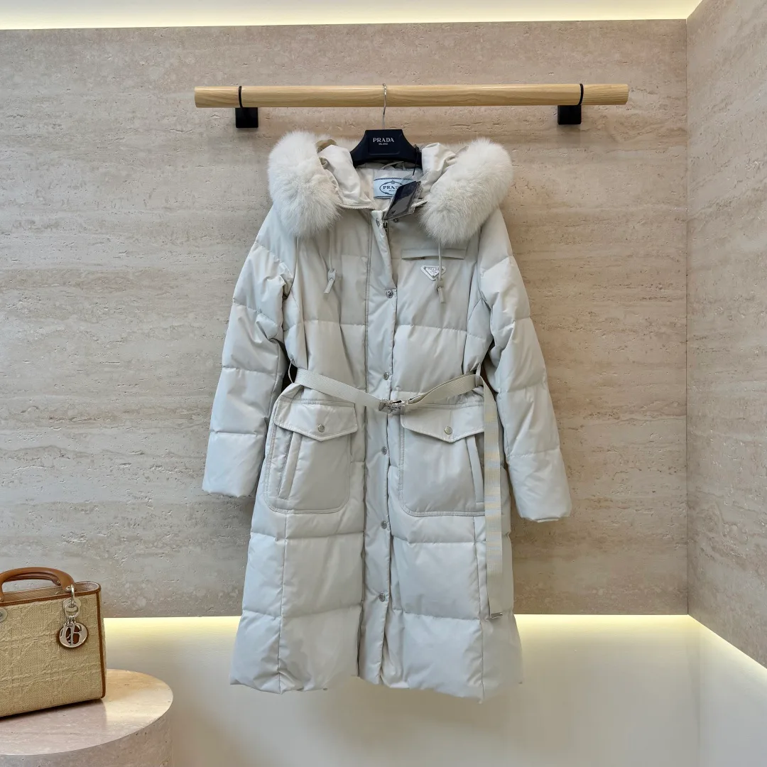 Куртки И Пуховики Женские Prada 18674648