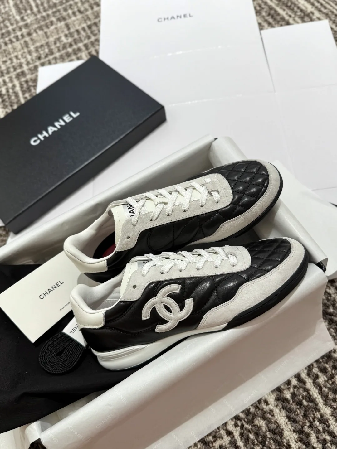 Кроссовки Женские Chanel 13454902