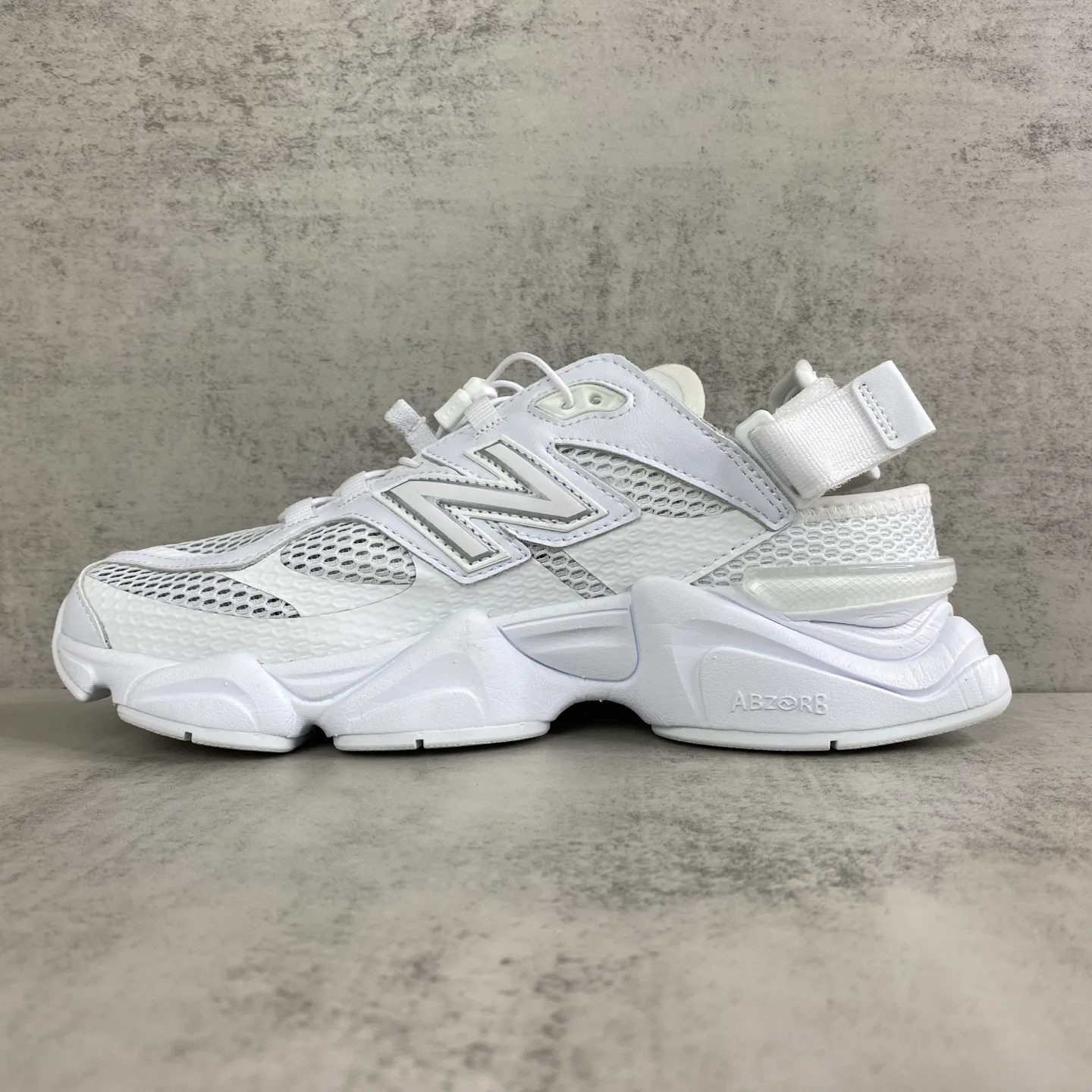 Кроссовки Женские New Balance 17460386