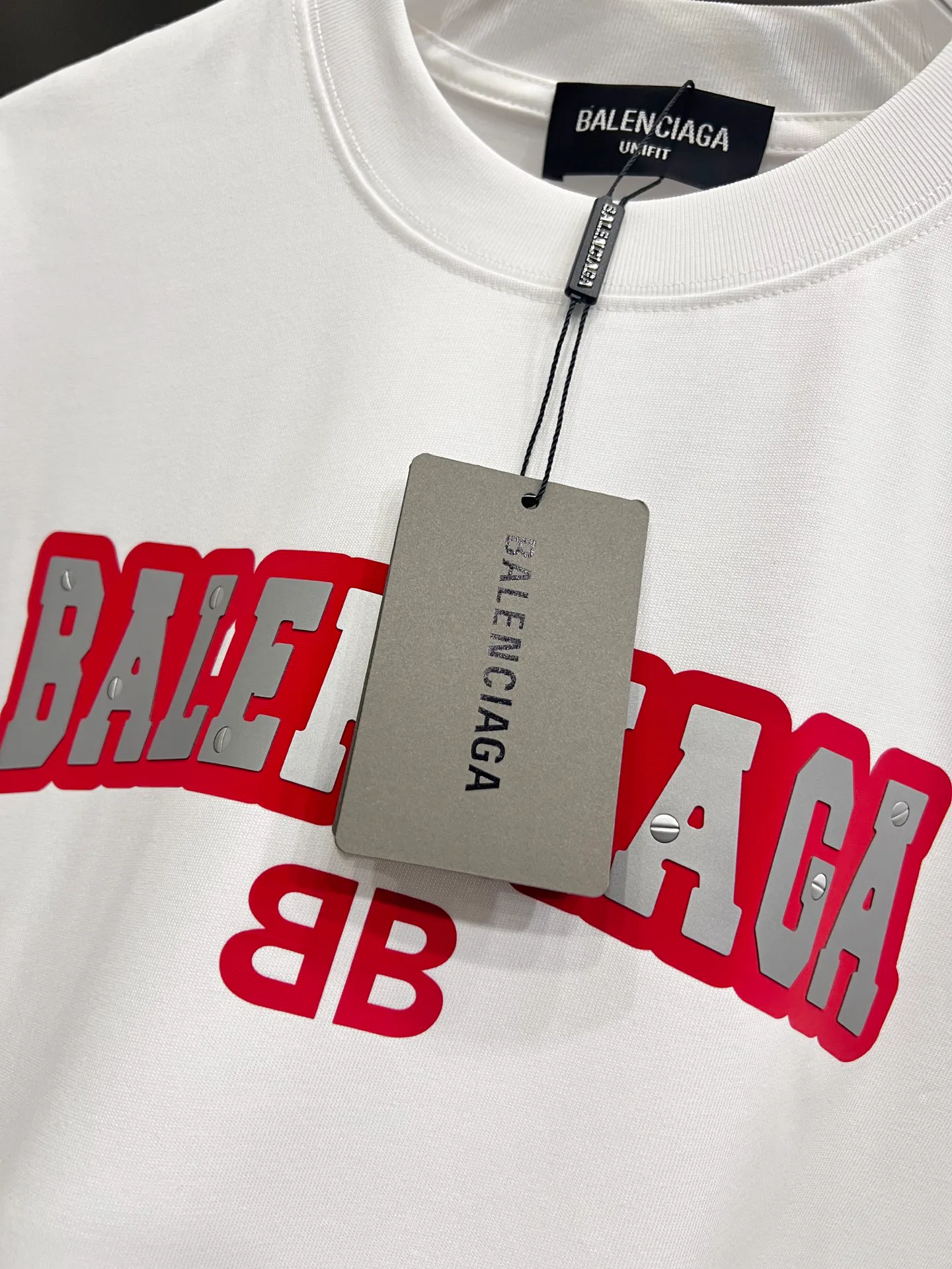 Футболки Женские Balenciaga 12698156