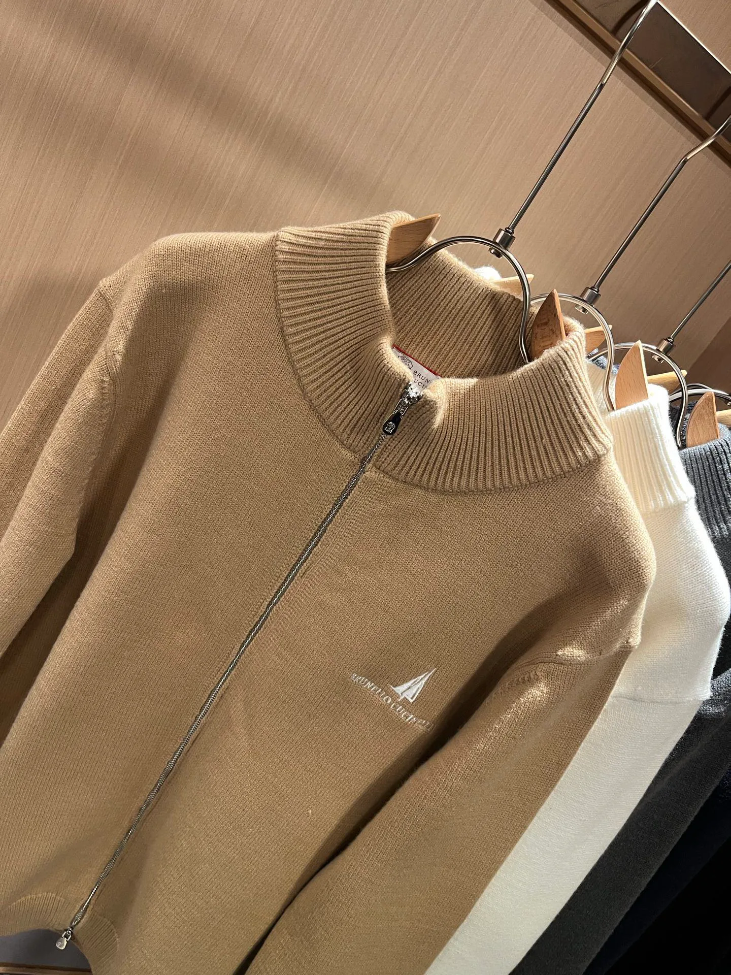 Джемперы И Свитеры Мужские Brunello Cucinelli 18395767