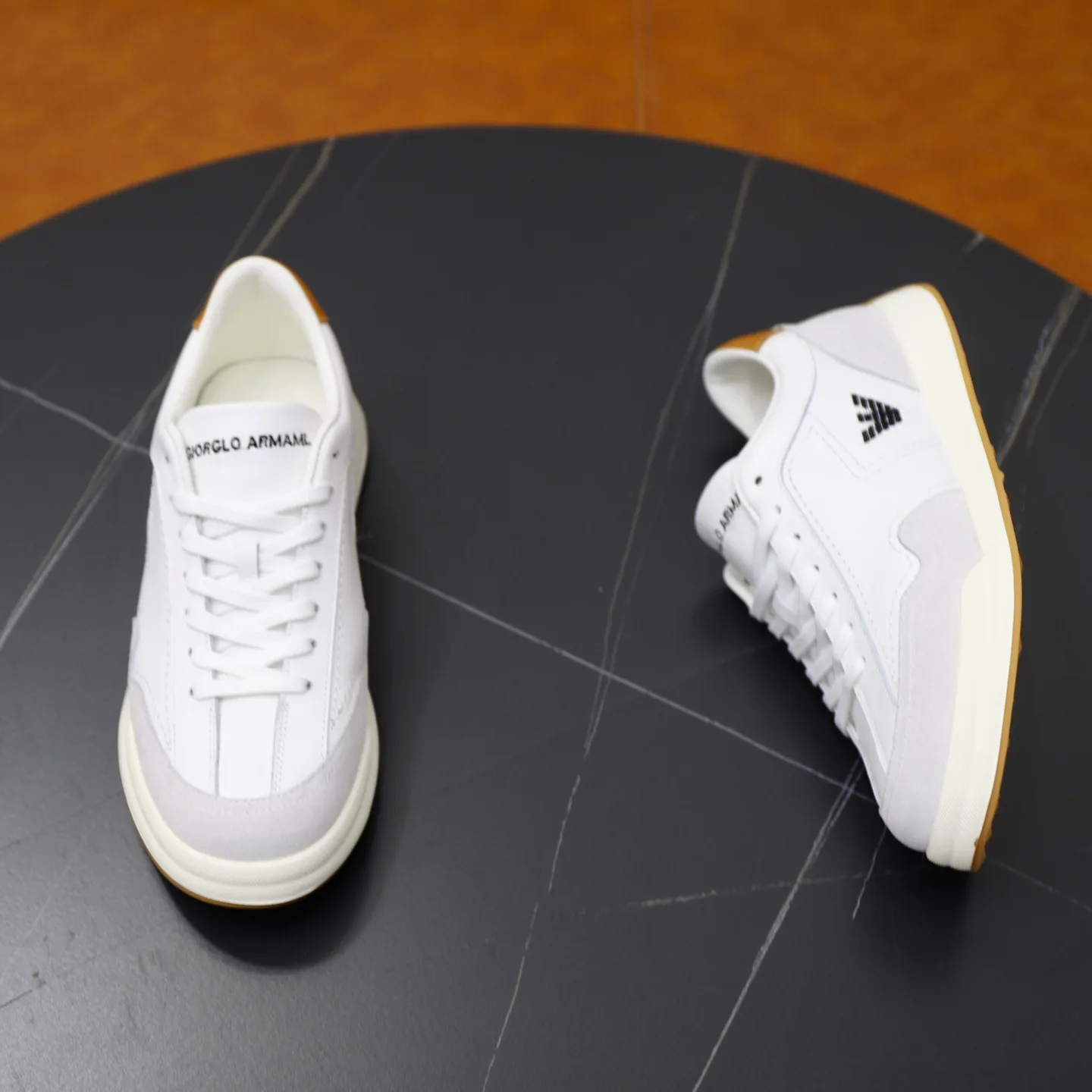 Кроссовки Мужские Armani 4361672