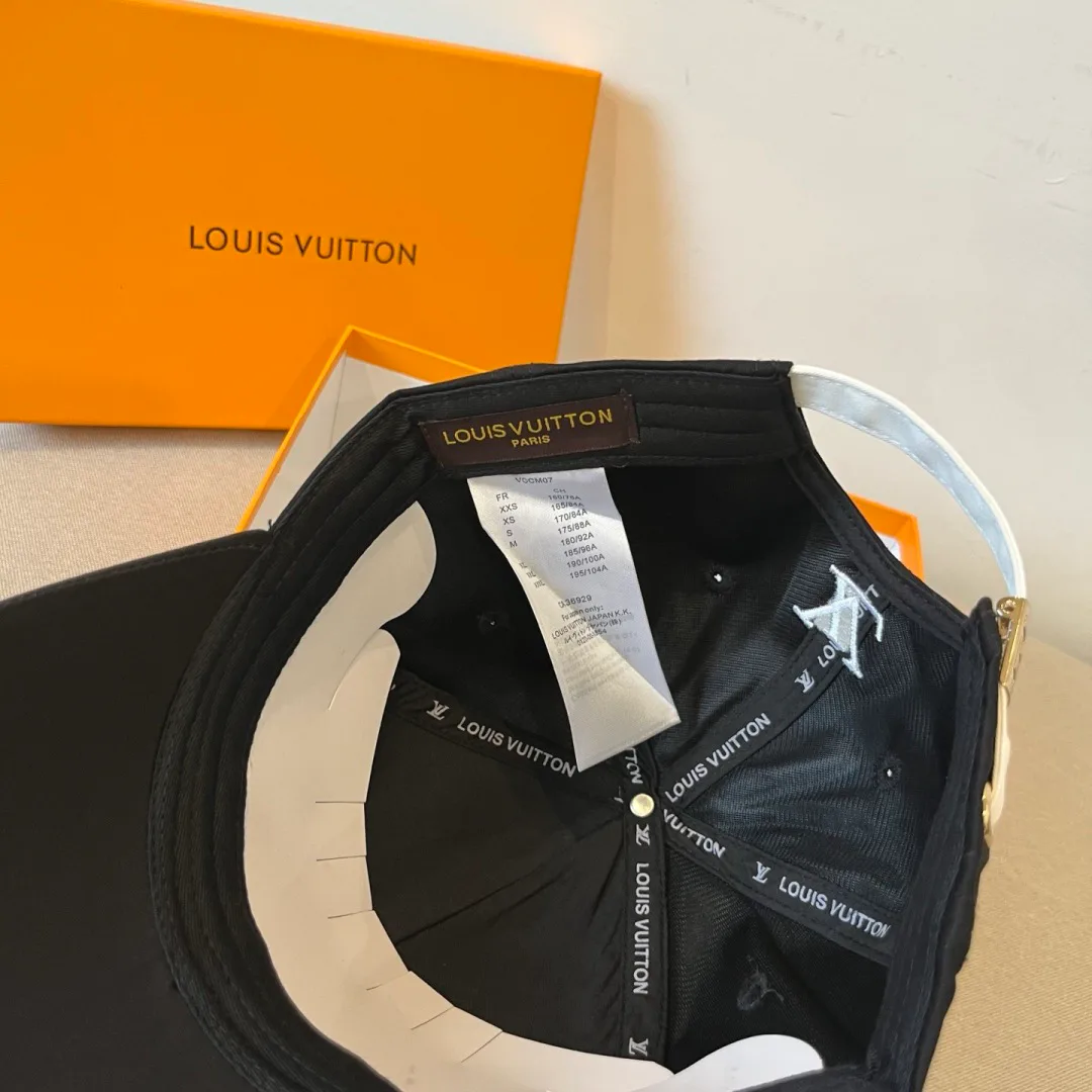 Головные Уборы Louis Vuitton 9679812