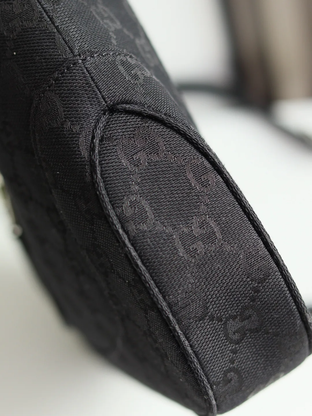 Классические Сумки Женские Gucci 11649341