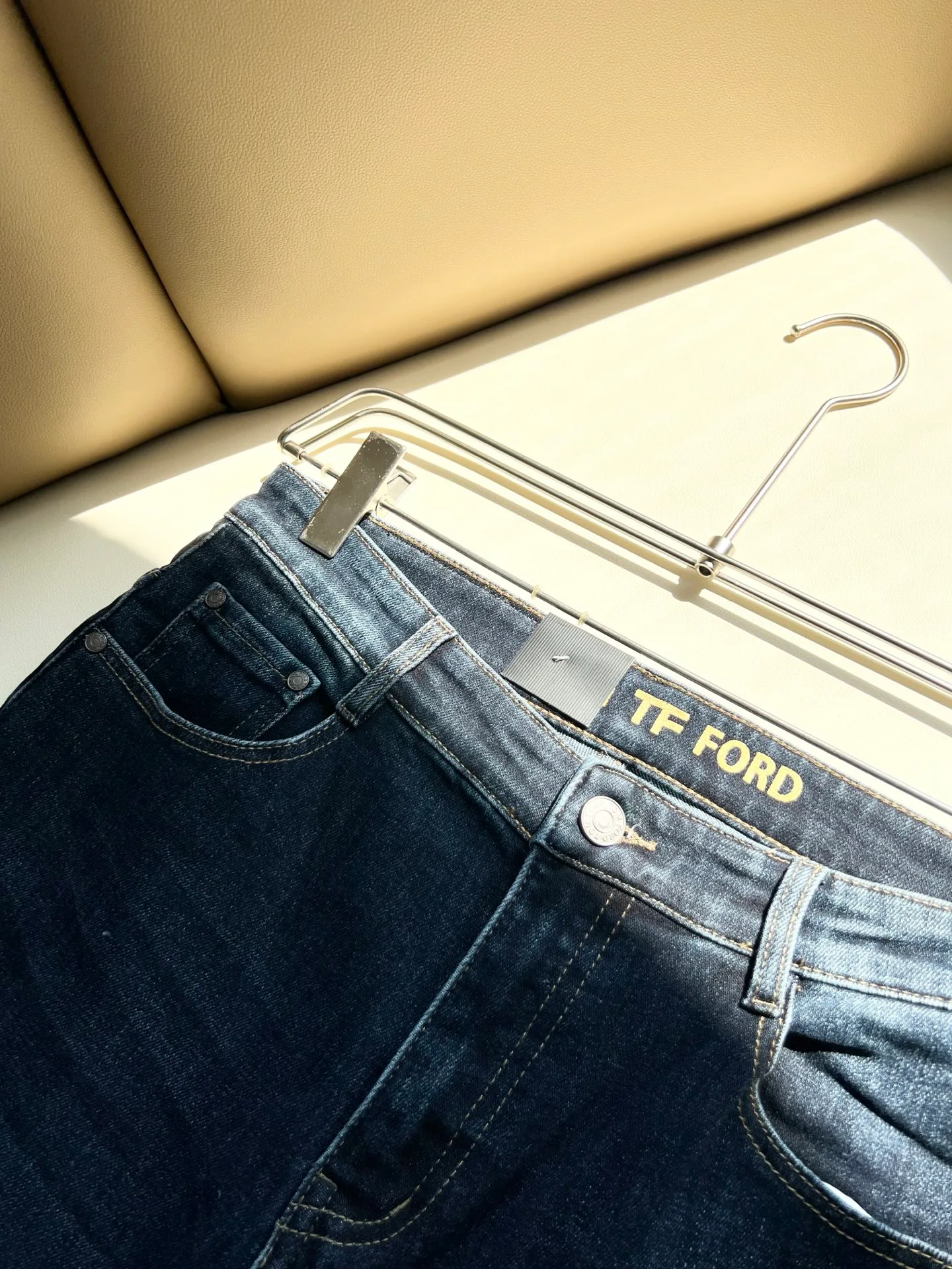 Джинсы Мужские Tom Ford 18243899