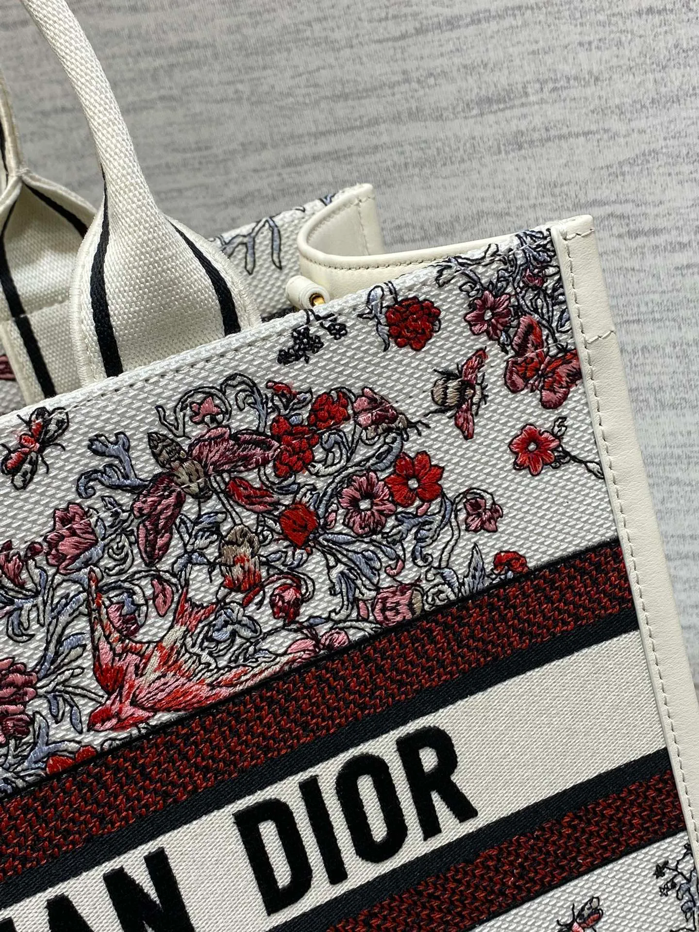 Сумки На Ремне Женские Christian Dior 167597