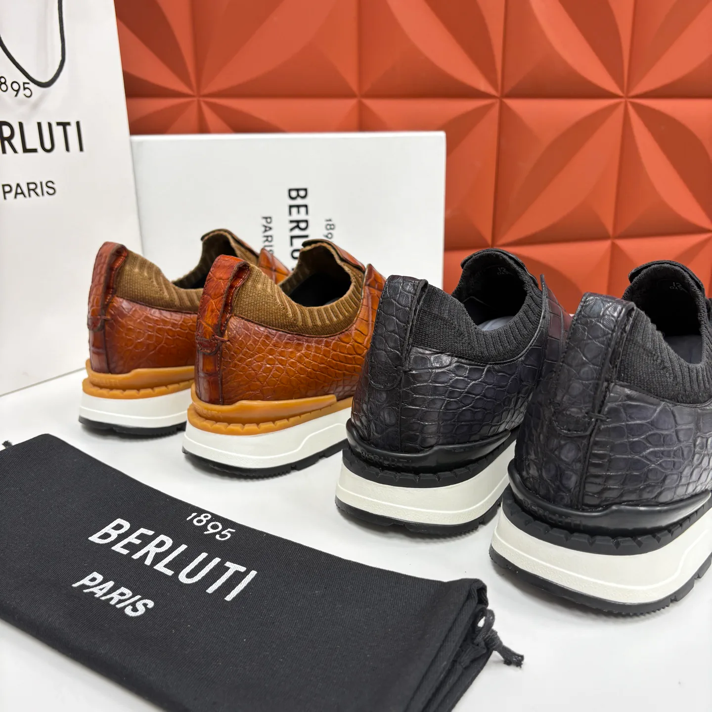 Кроссовки Мужские Berluti 18000793