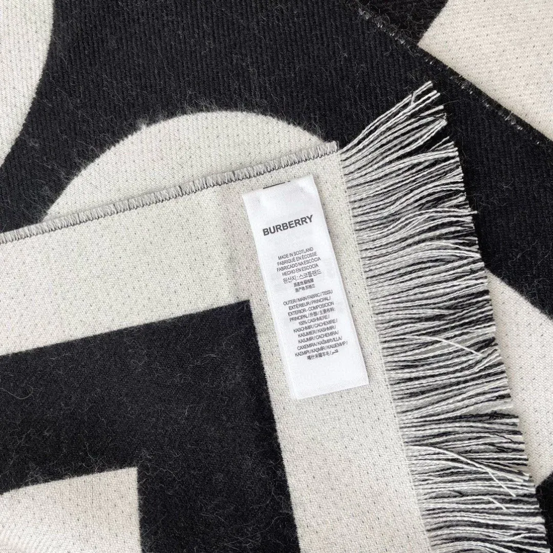 Шарфы Burberry 1723210