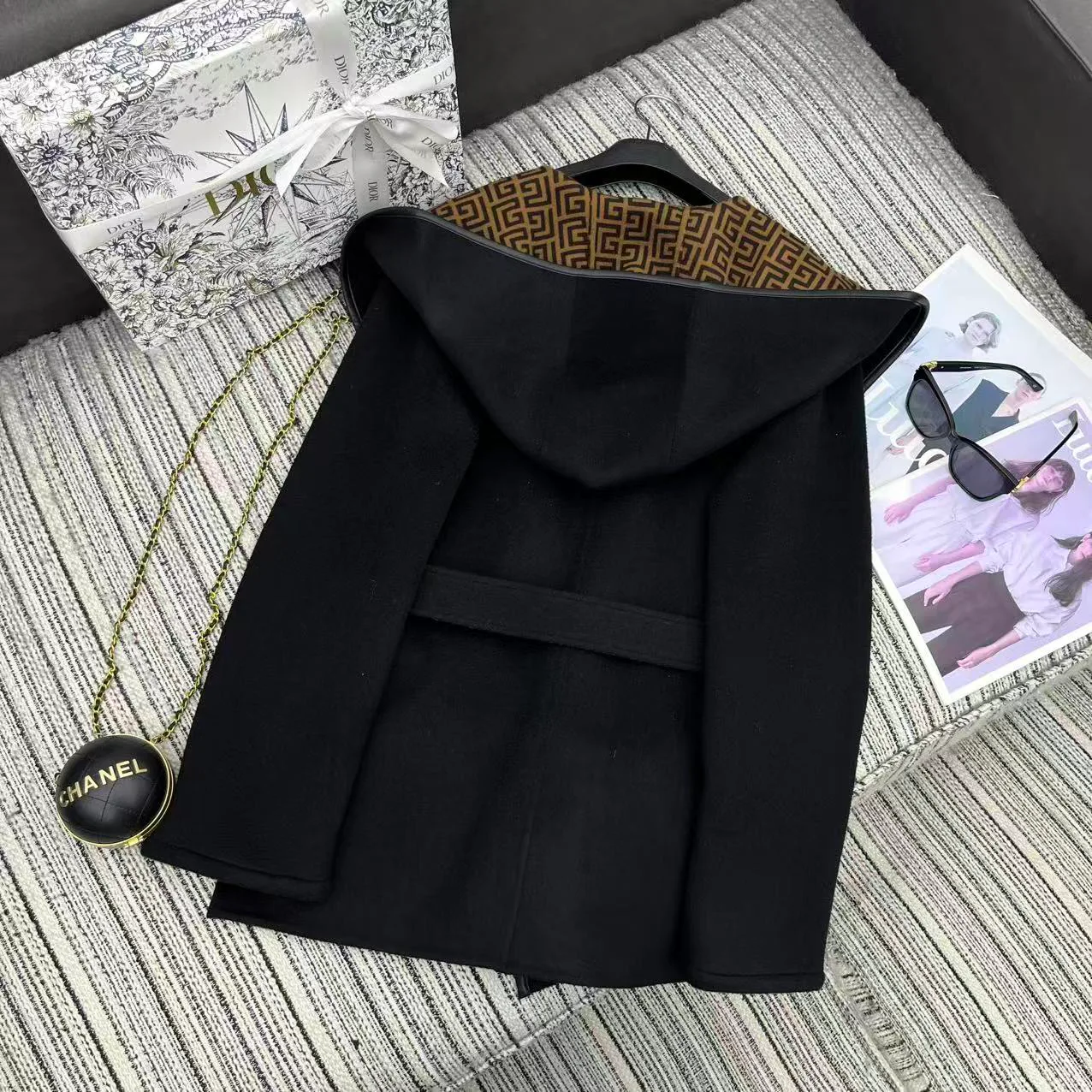 Пальто Женские Christian Dior 934094