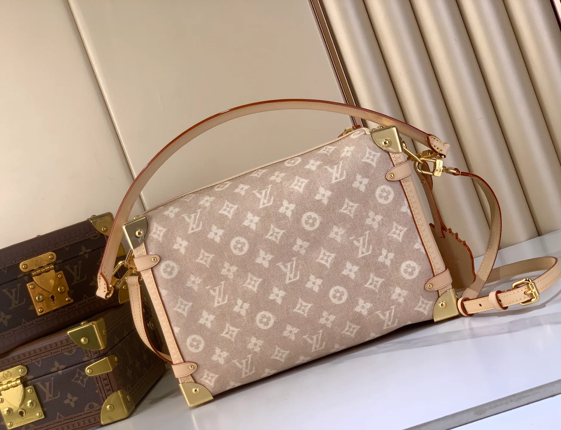 Сумки На Ремне Женские Louis Vuitton 290460
