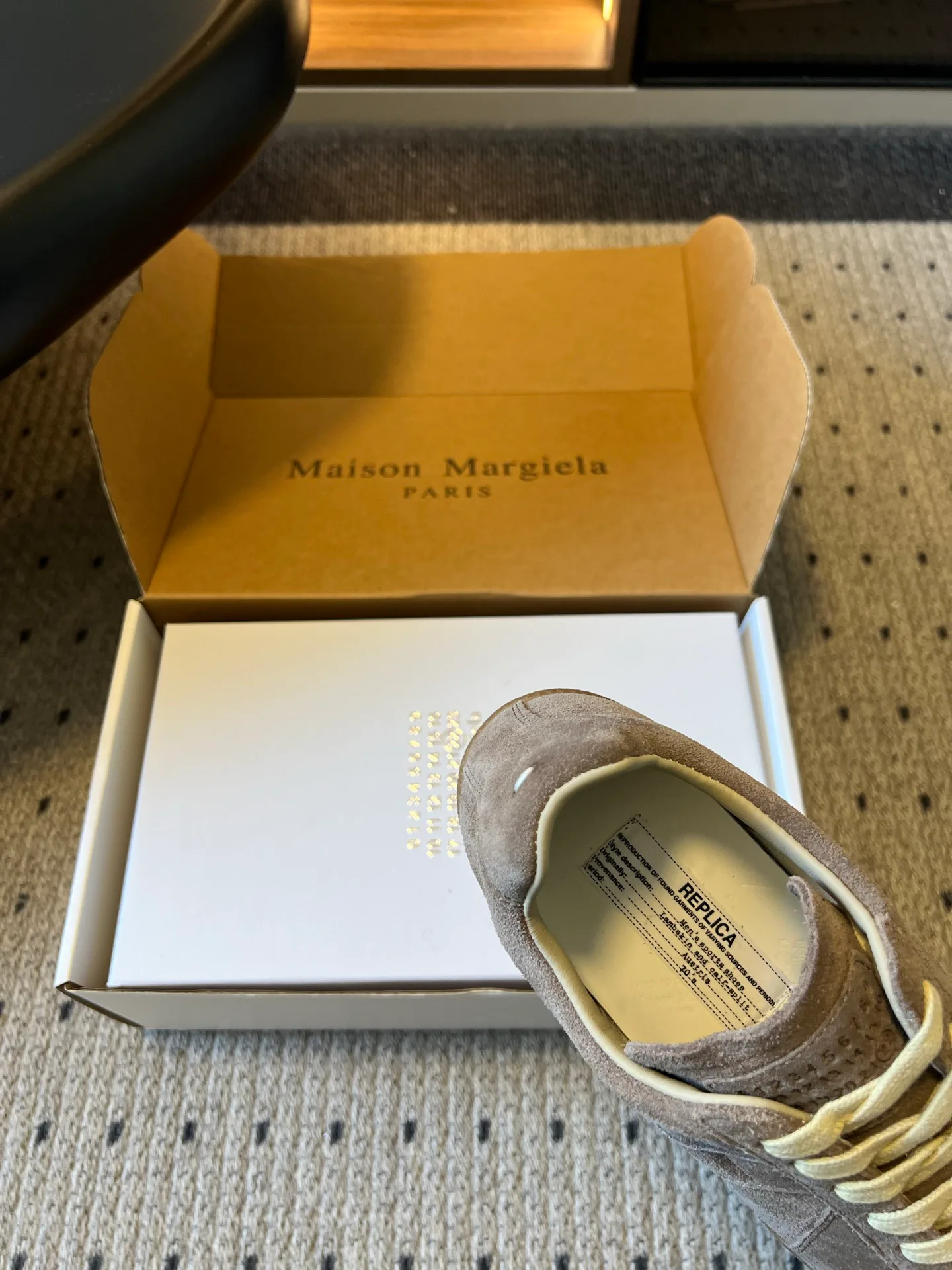 Кроссовки Женские Maison Margiela 19703560