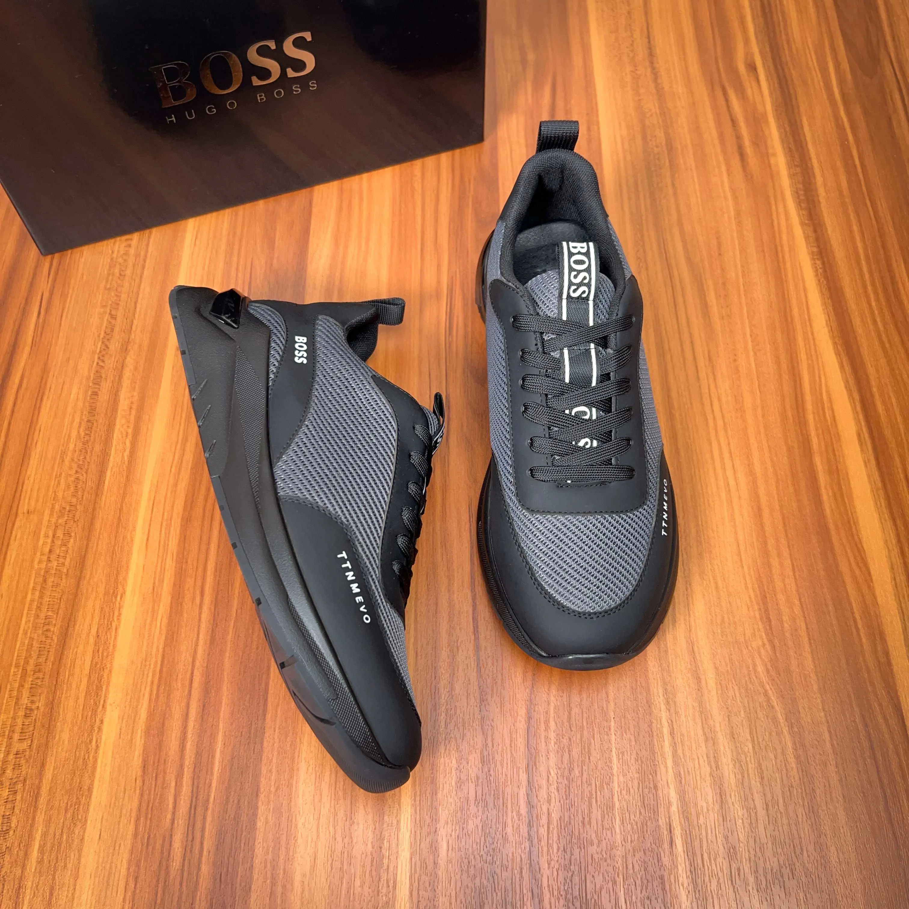 Кроссовки Мужские Hugo Boss 29140