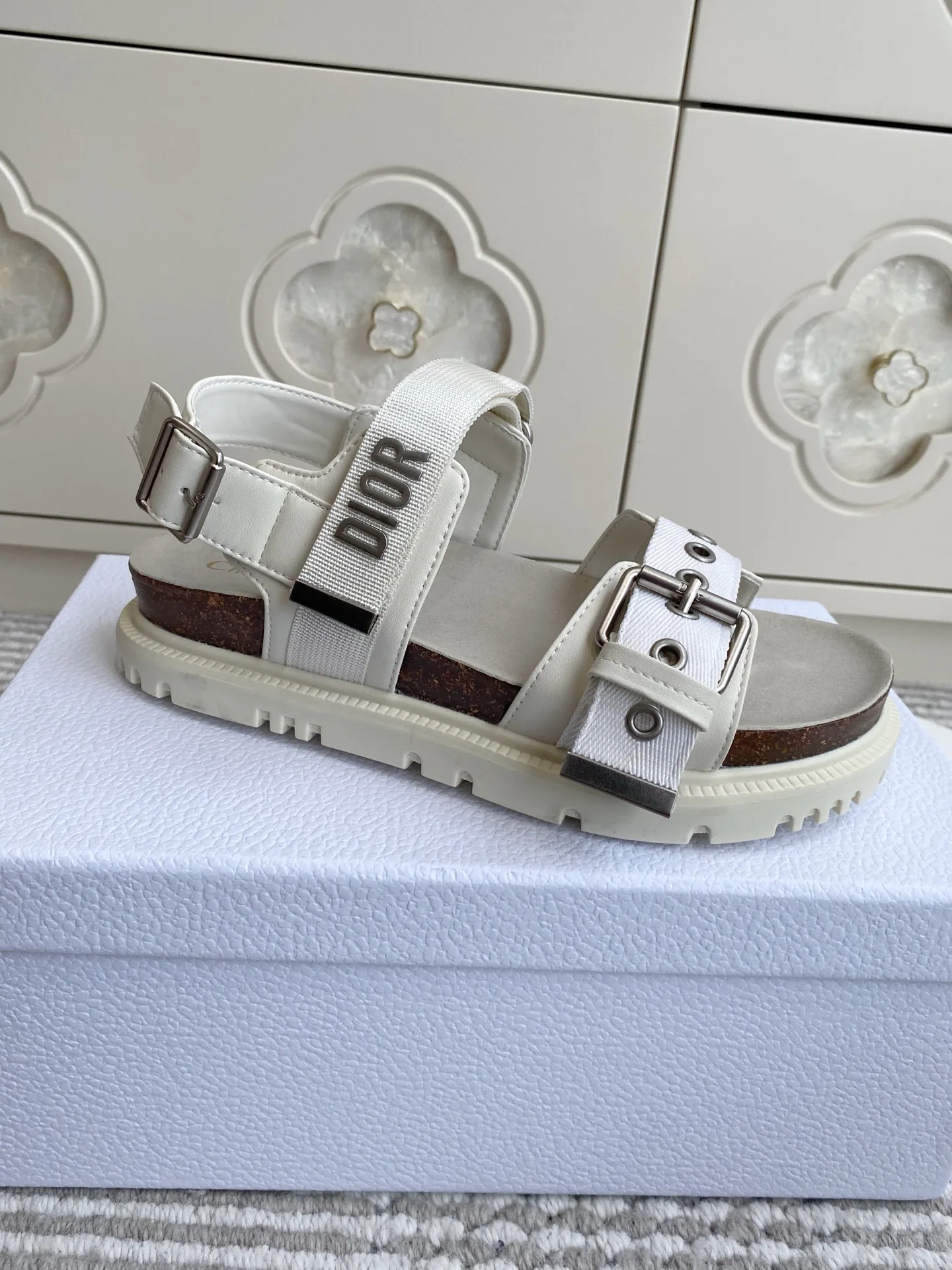 Сандалии Женские Christian Dior 12958210