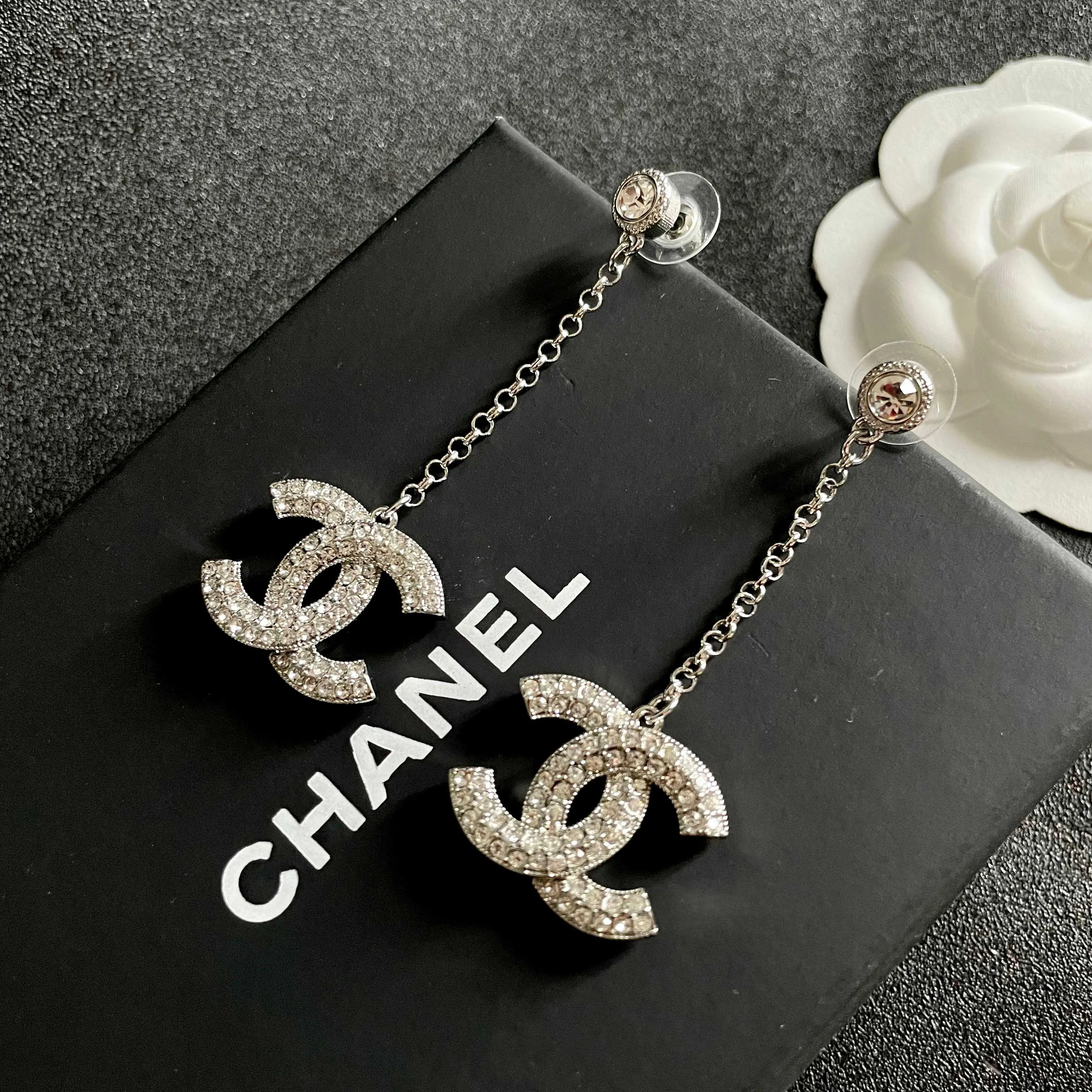 Бижутерия Chanel 91337