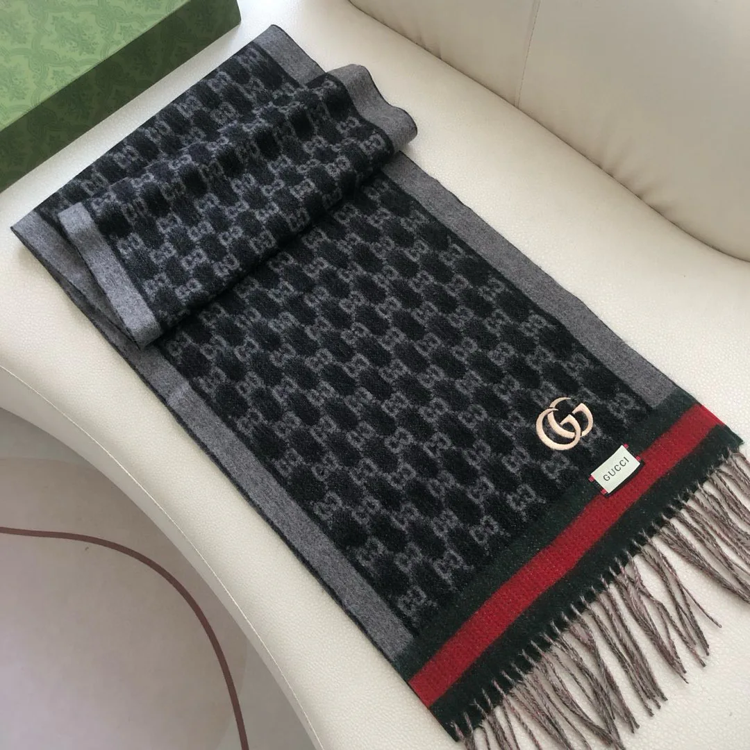 Шарфы Gucci 8862