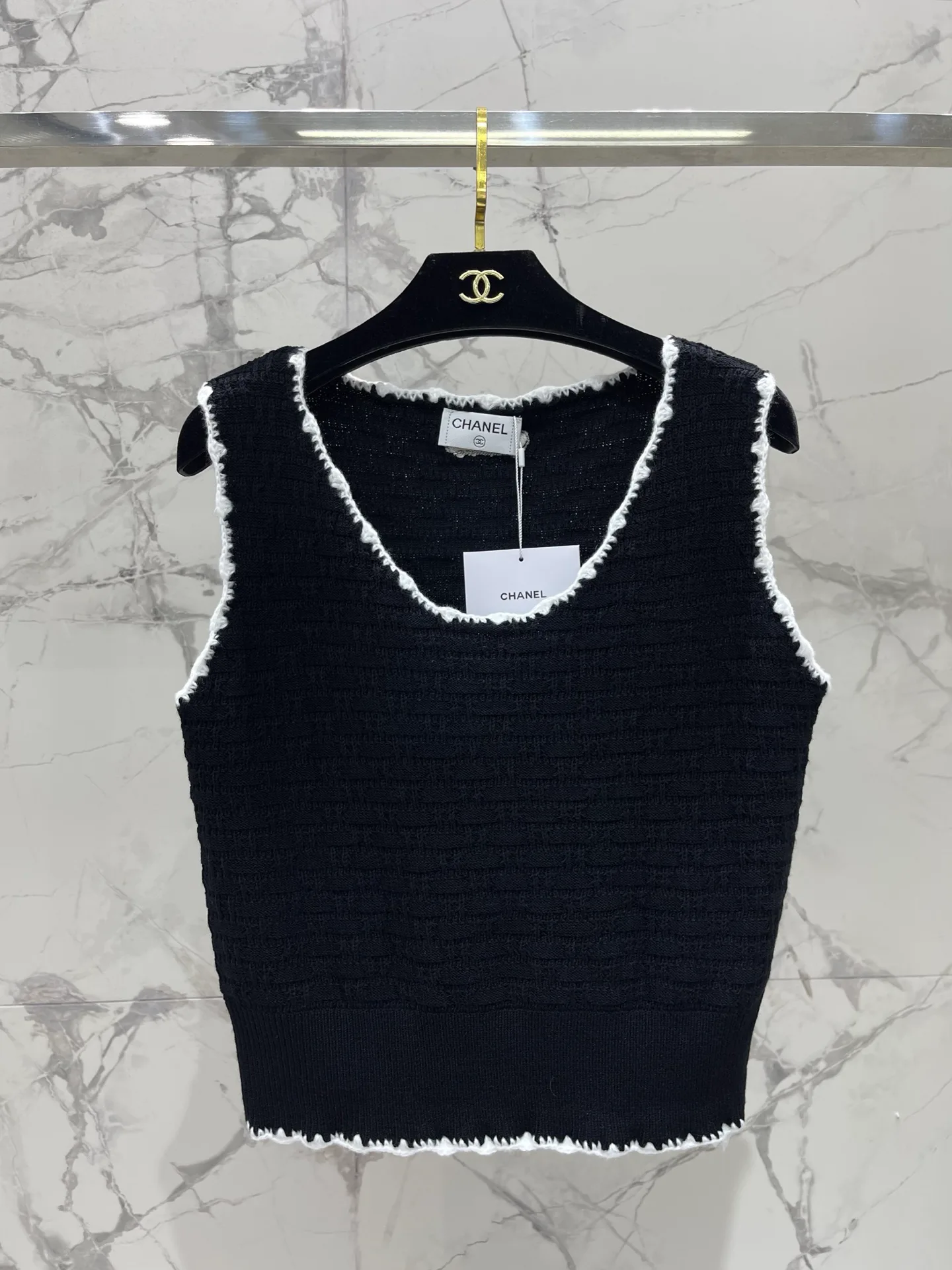 Жилеты Женские Chanel 11339884