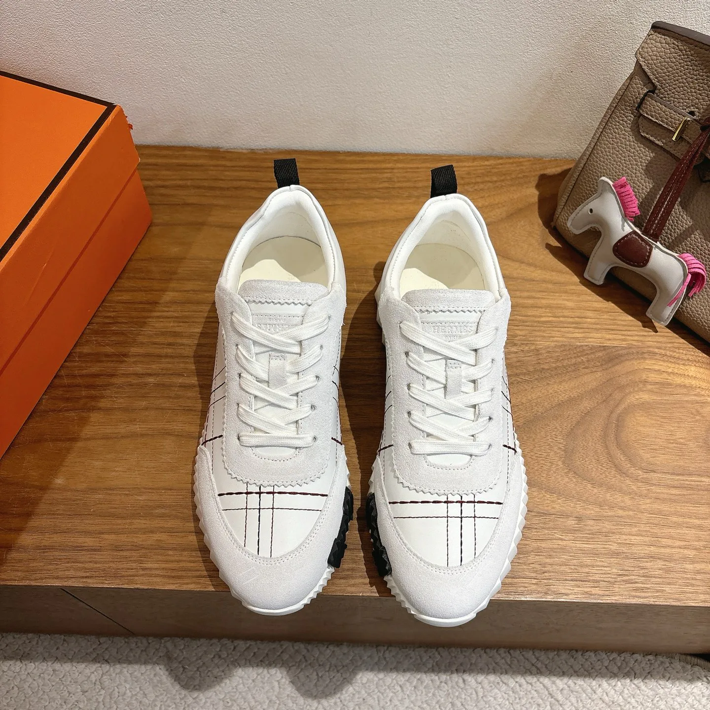 Кроссовки Женские Hermes 18729880