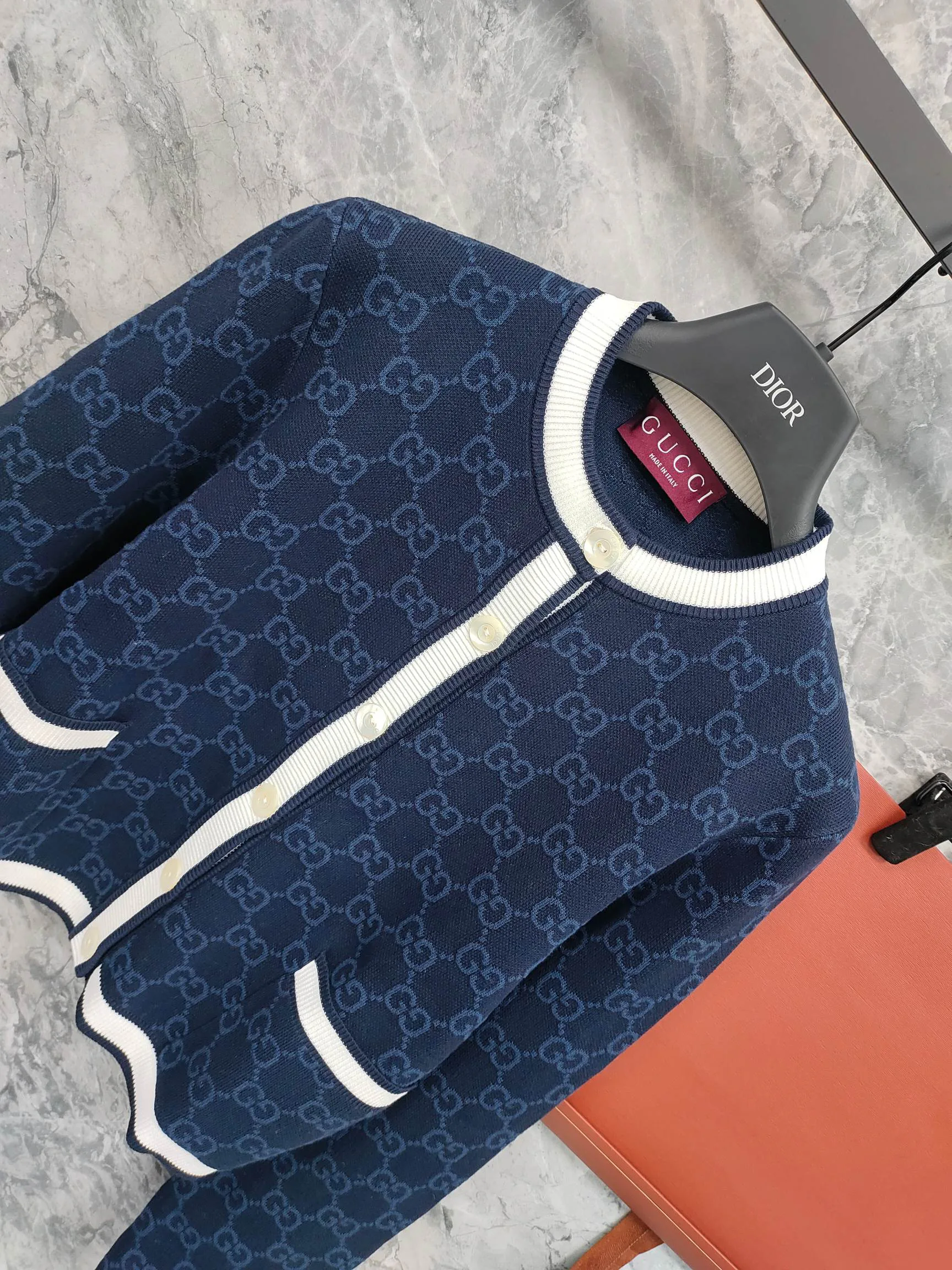 Джемперы И Свитеры Женские Gucci 18743385