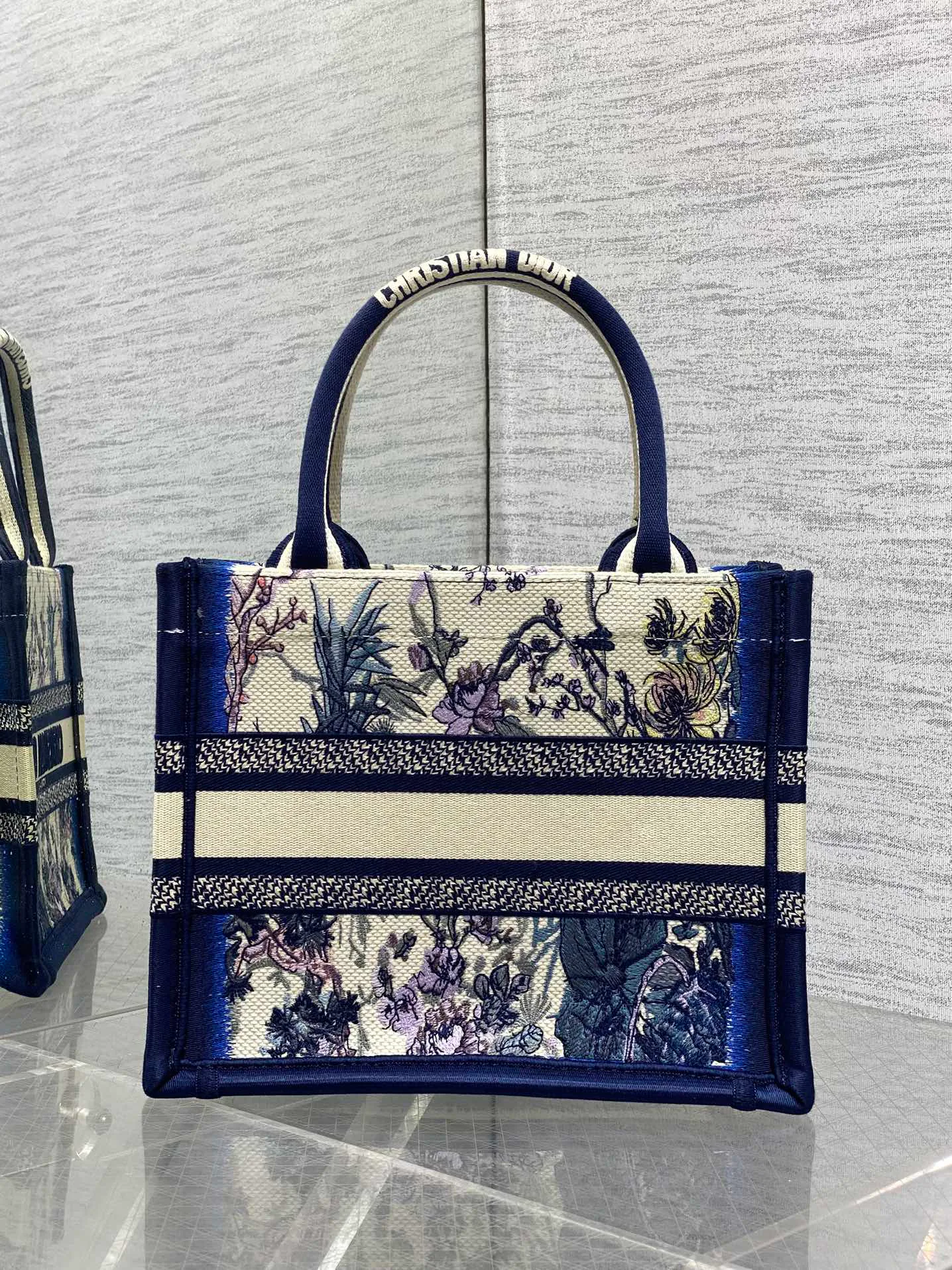 Классические Сумки Женские Christian Dior 82439