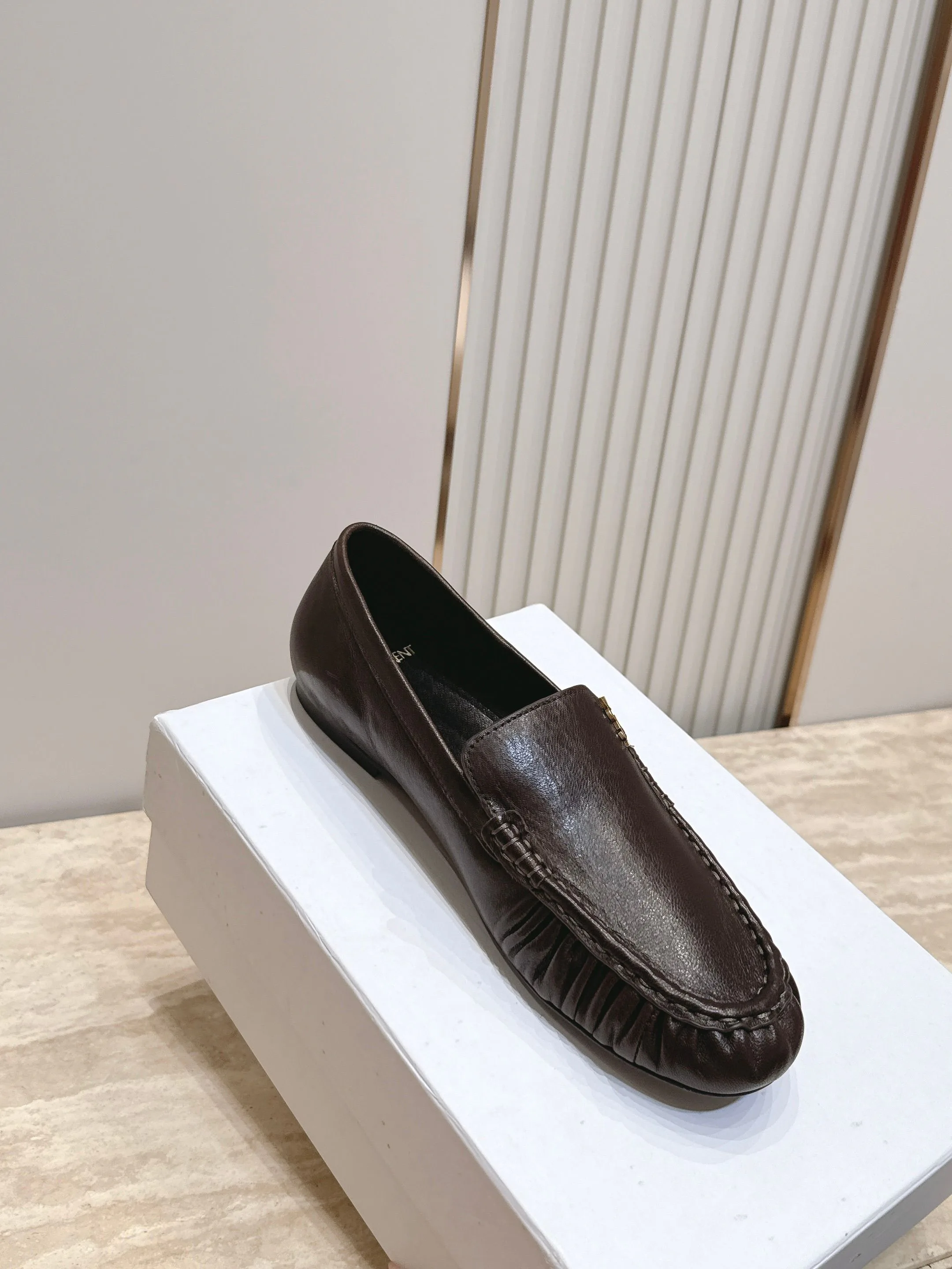 Лоферы И Мокасины Женские Saint Laurent 17701344