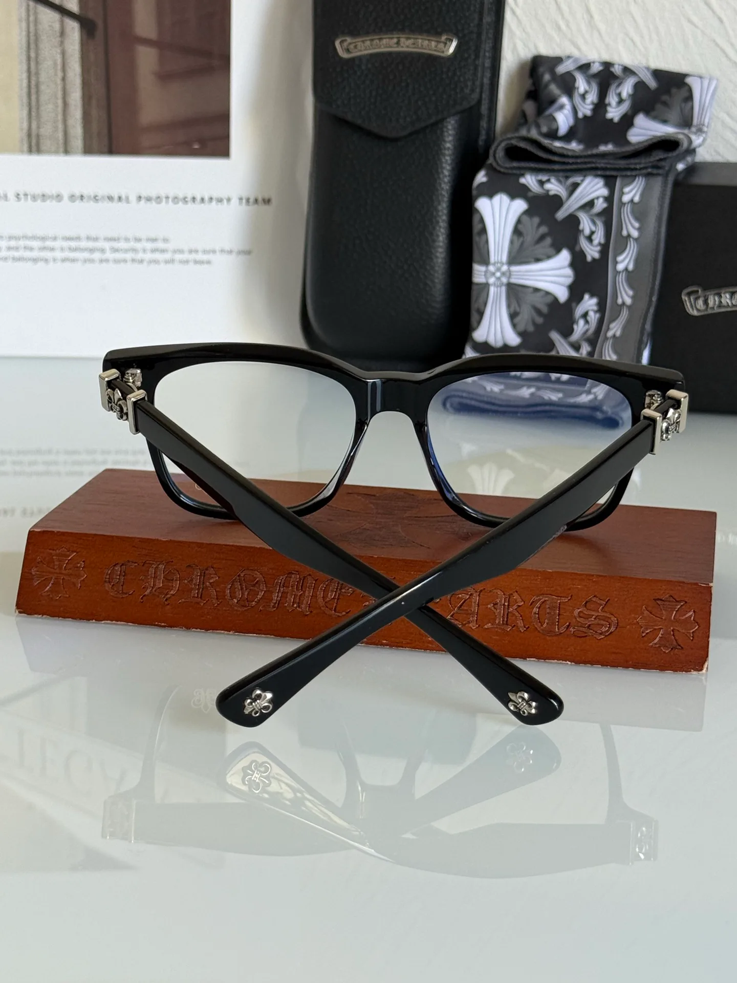 Очки Chrome Hearts 17315047