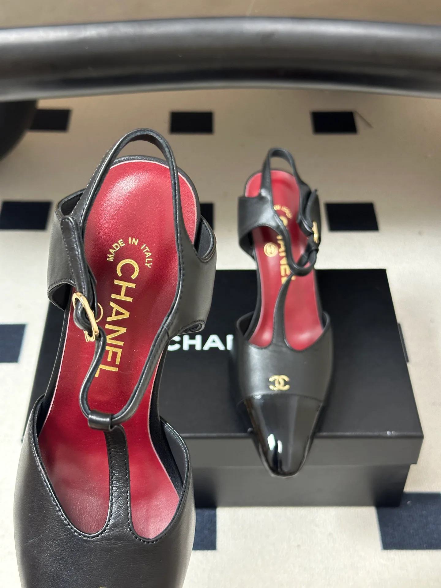 Босоножки Женские Chanel 17302909