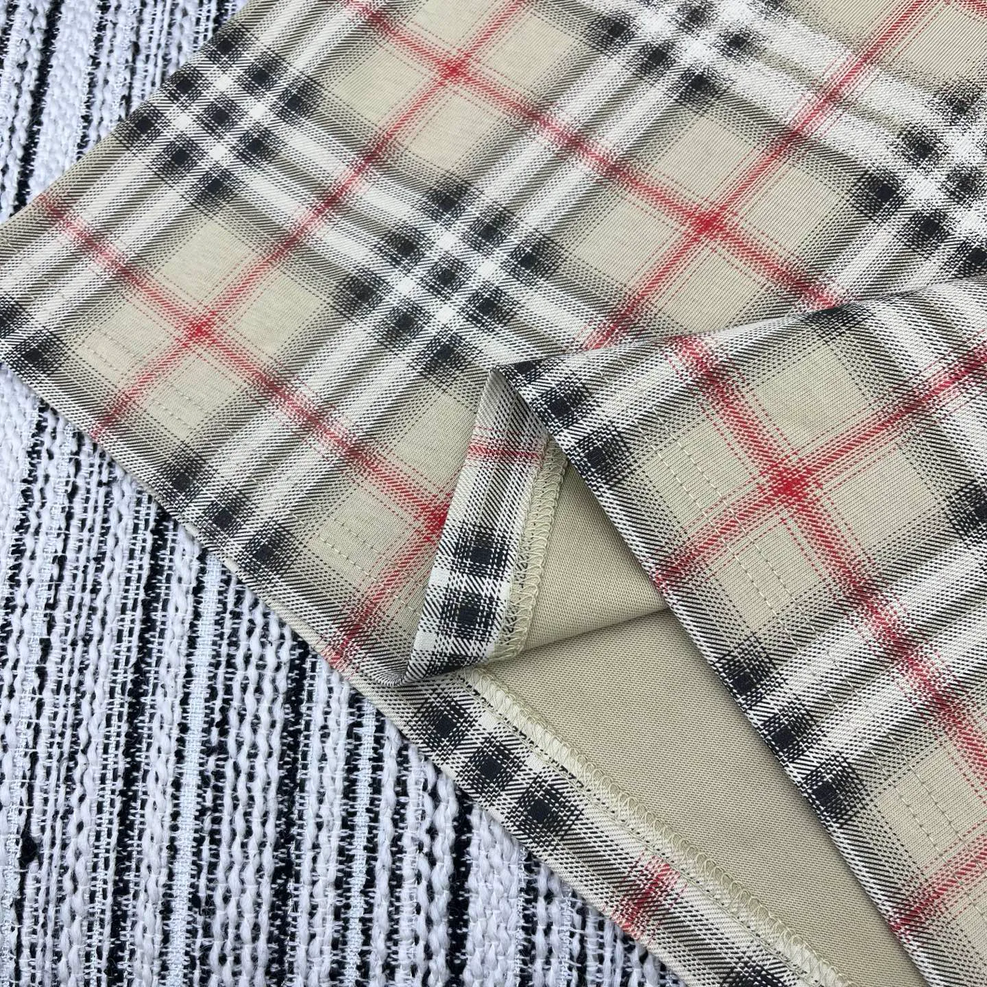 Футболки Женские Burberry 1130942