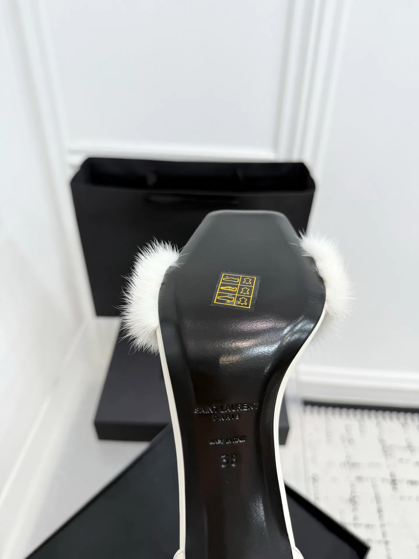 Босоножки Женские Saint Laurent 953923