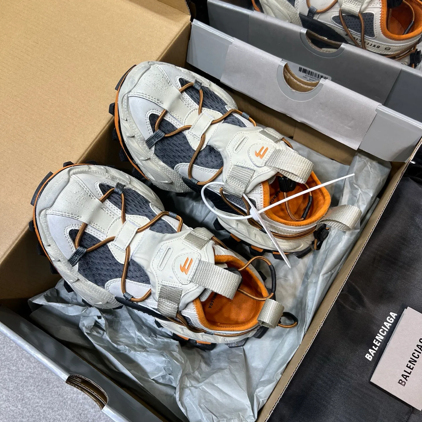 Кроссовки Женские Balenciaga 25832