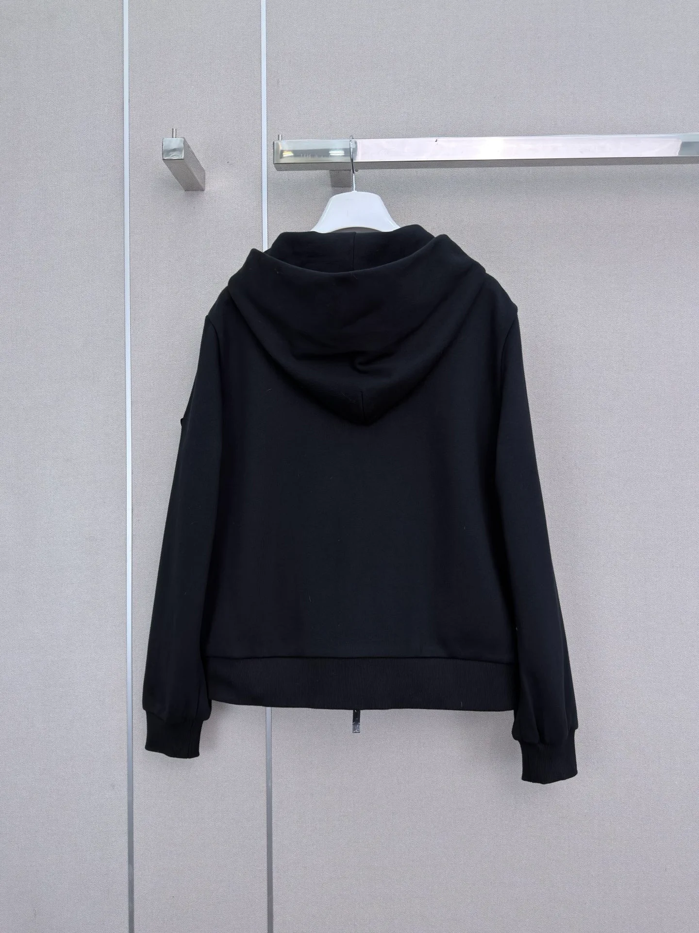 Куртки И Пуховики Женские Moncler 18506403