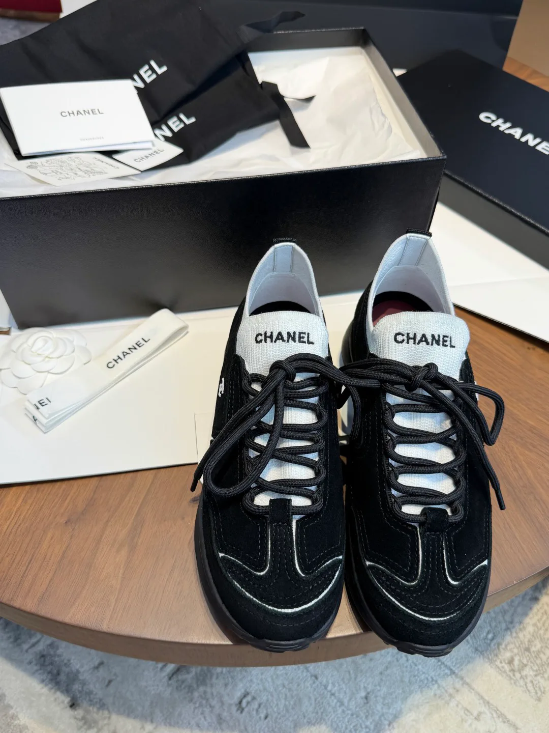 Кроссовки Женские Chanel 18067107