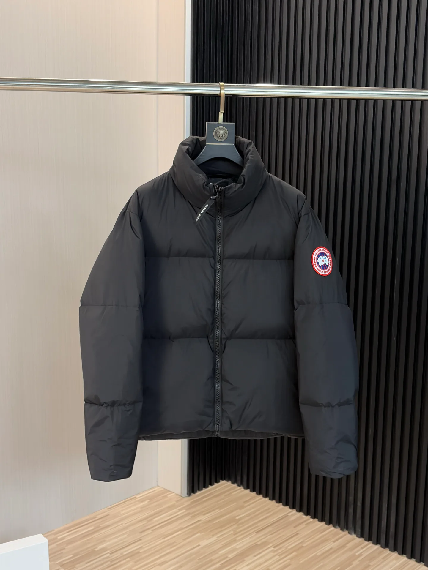 Куртки И Пуховики Женские Canada Goose 18391747
