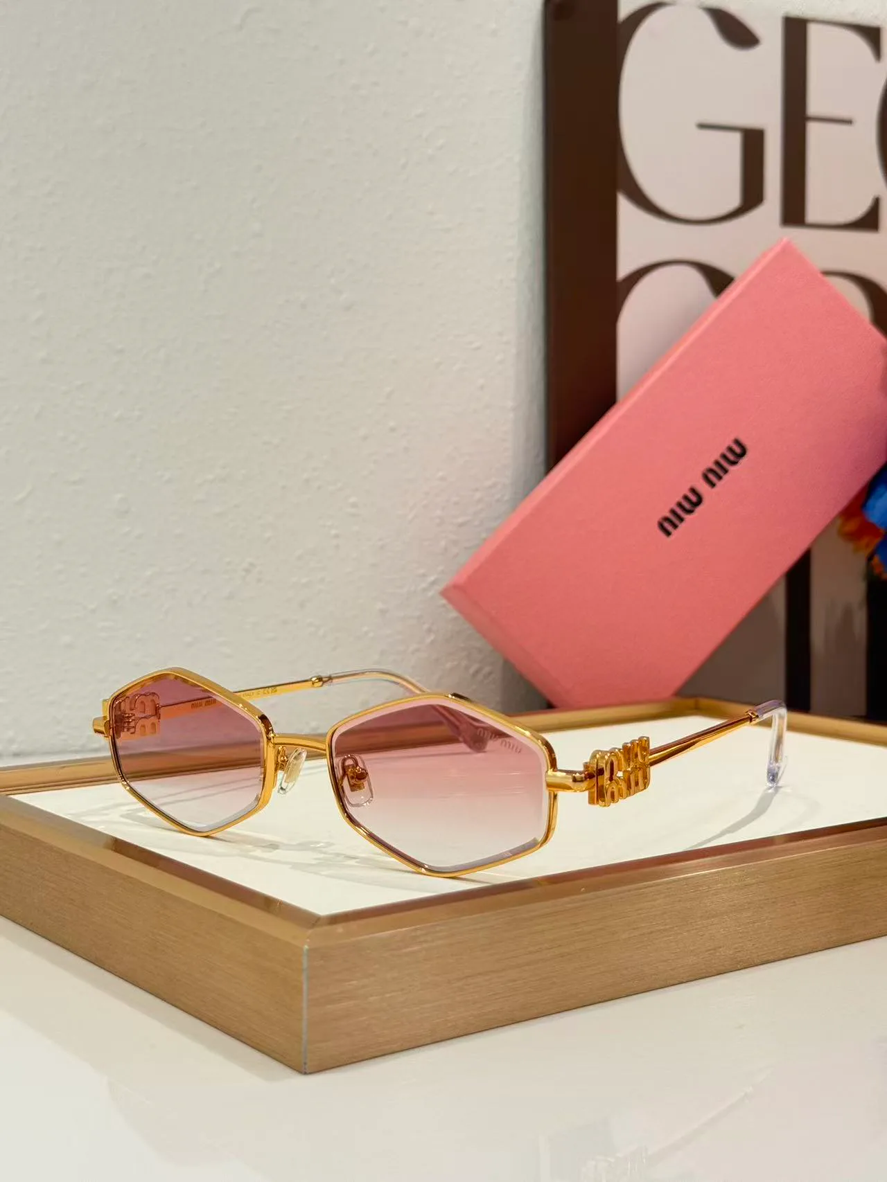 Очки Miu Miu 18226203