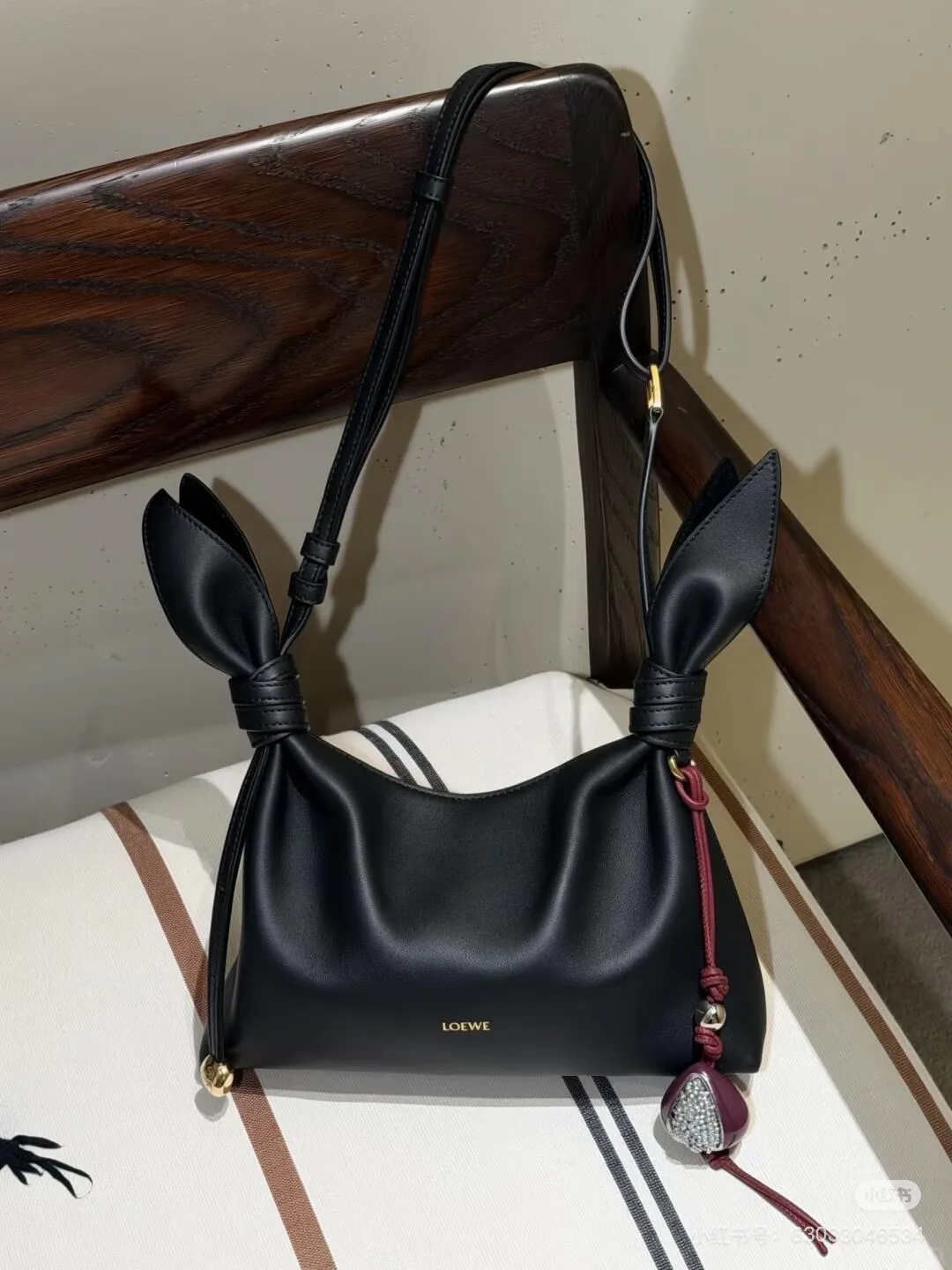 Классические Сумки Женские Loewe 17333203