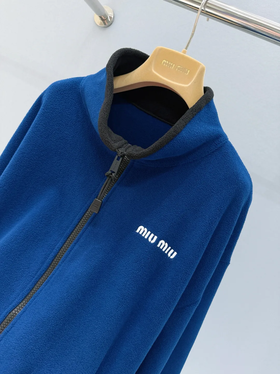 Куртки И Пуховики Женские Miu Miu 622002