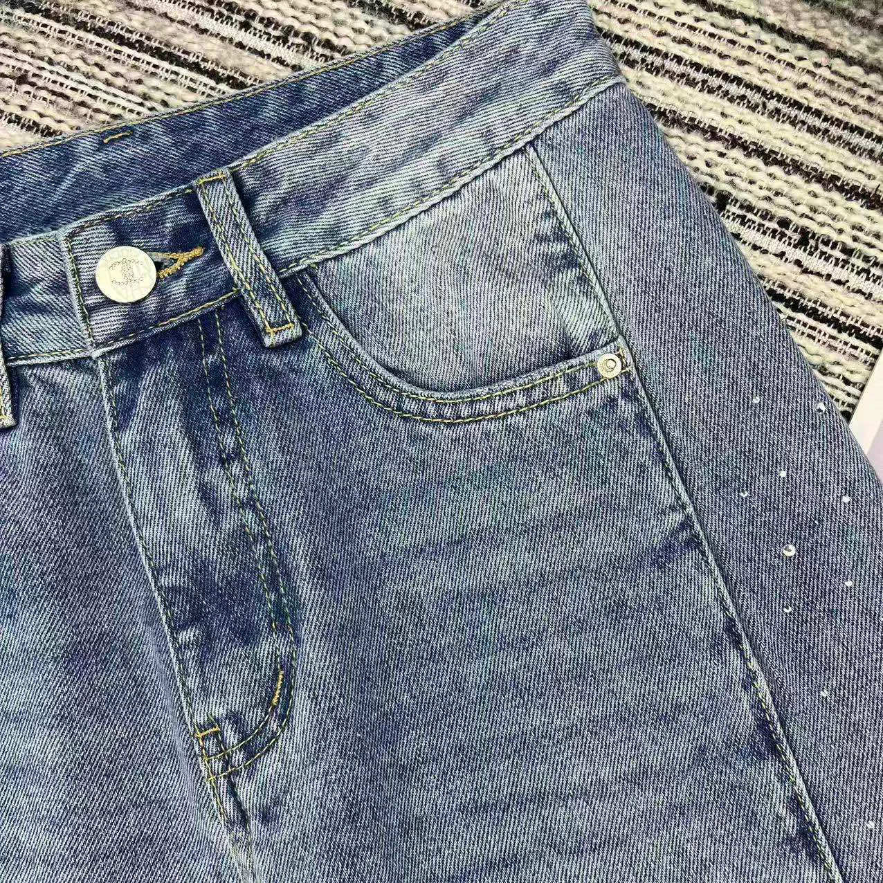 Джинсы Женские Chanel 11230107