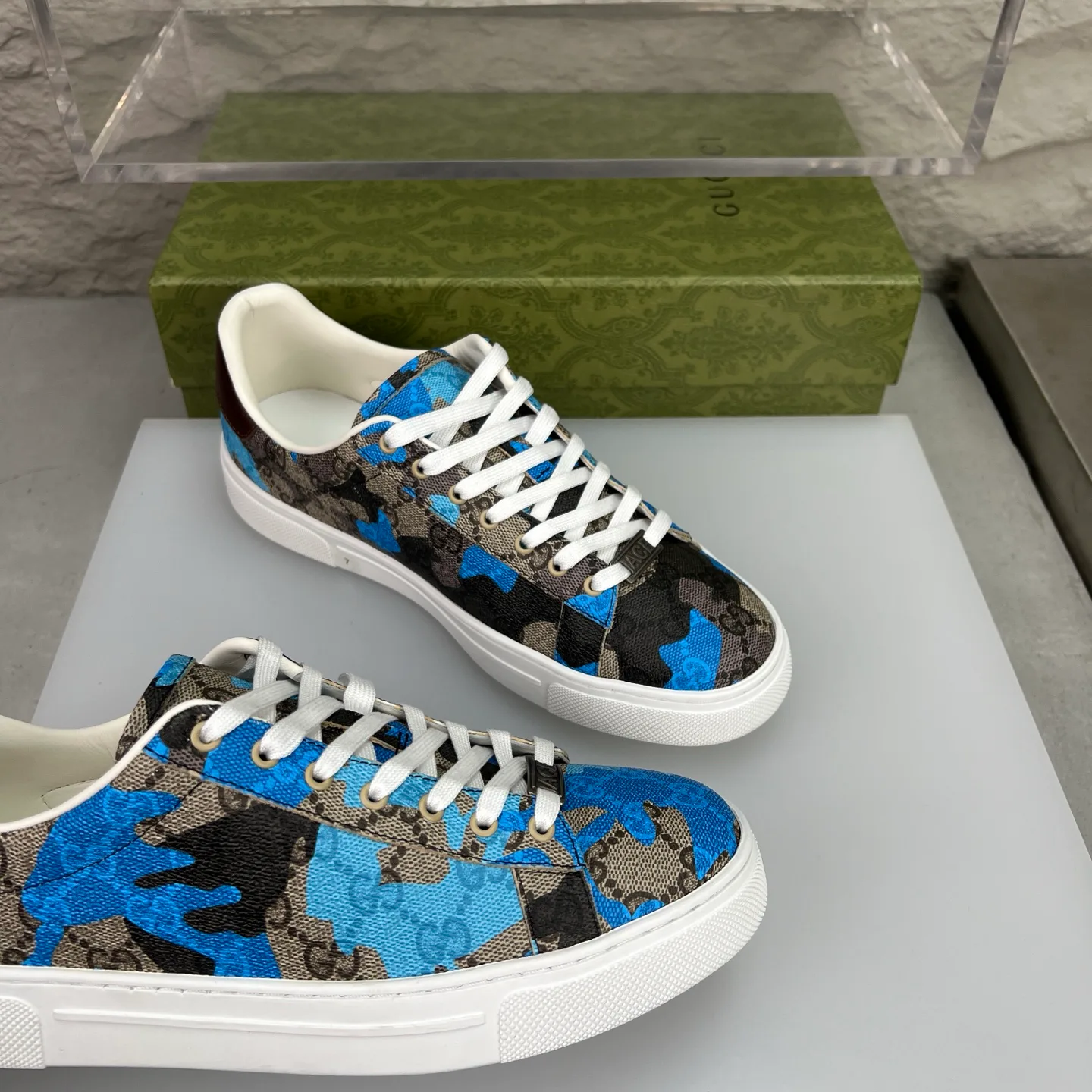 Кроссовки Мужские Gucci 4489110