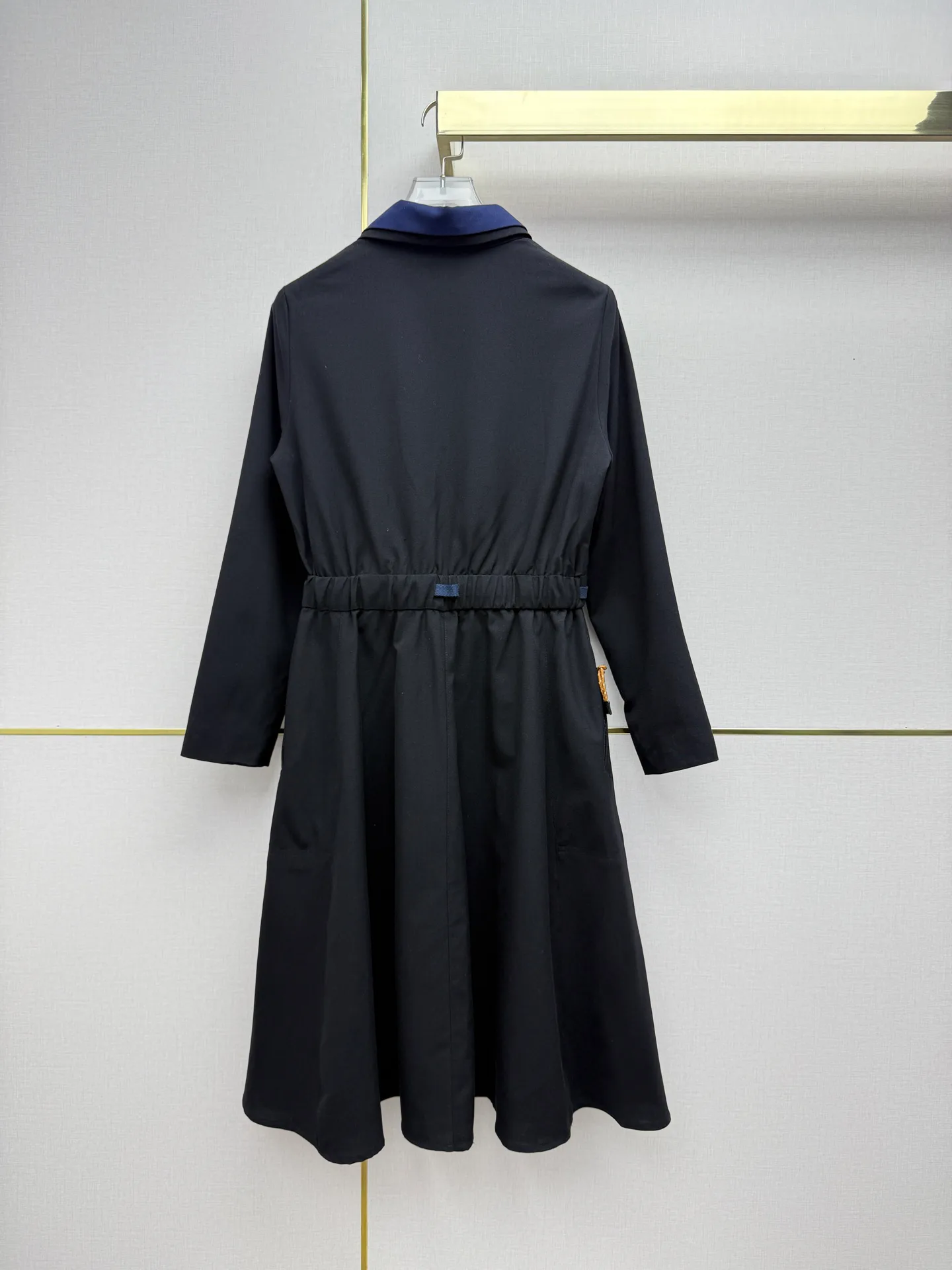 Платья Женские Prada 18348118
