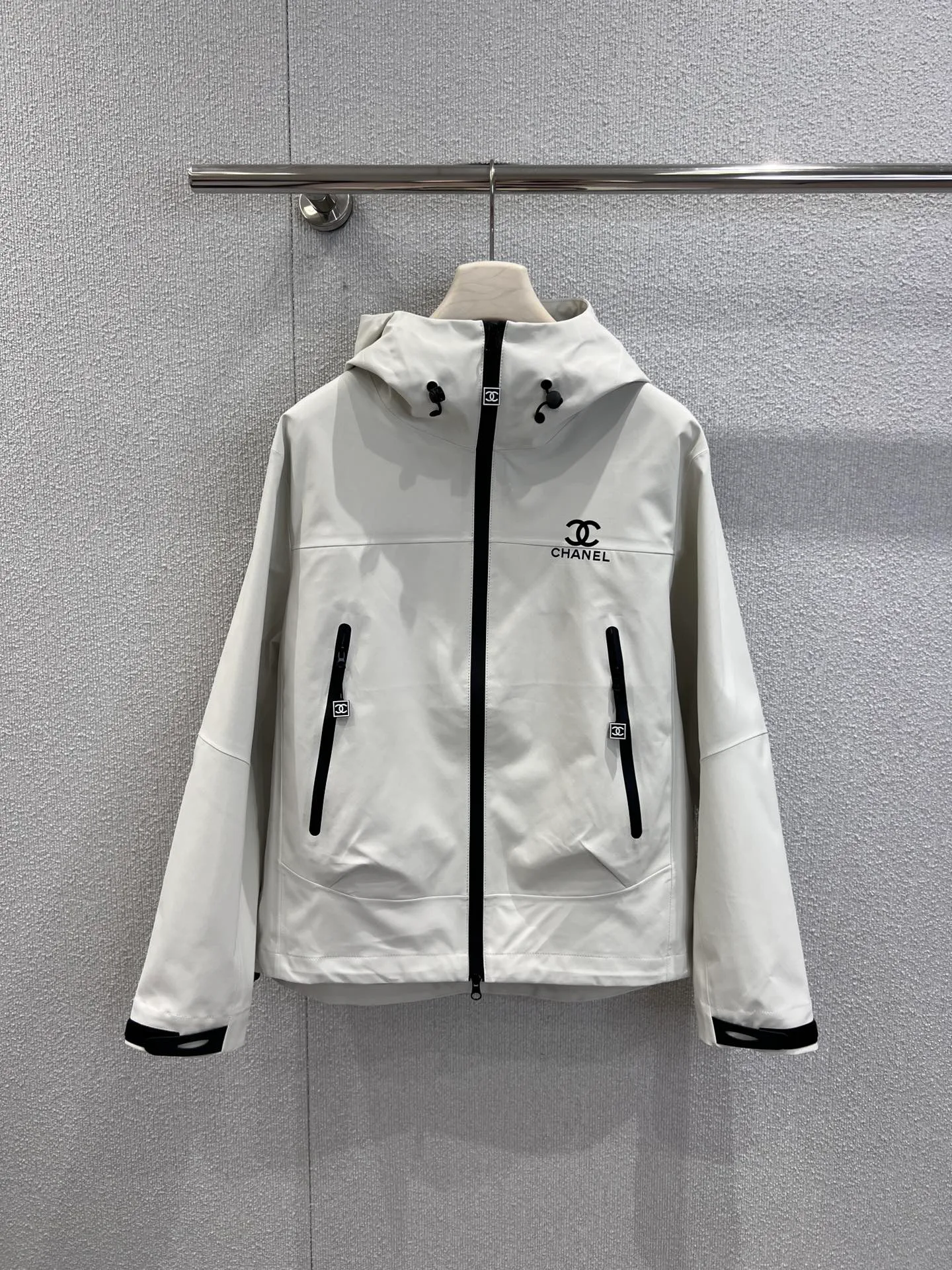 Куртки И Пуховики Женские Chanel 566286