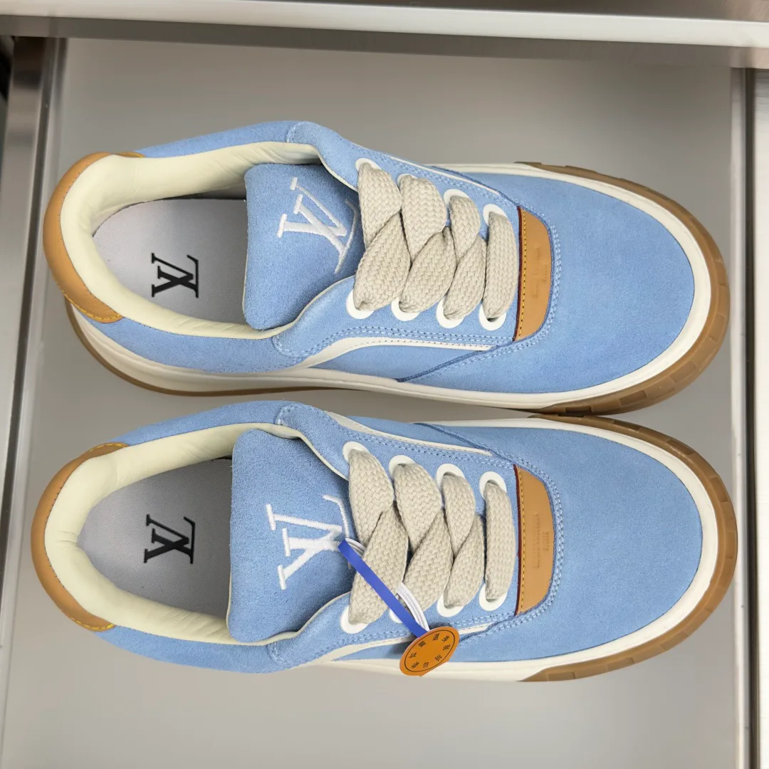 Кроссовки Мужские Louis Vuitton 18703786