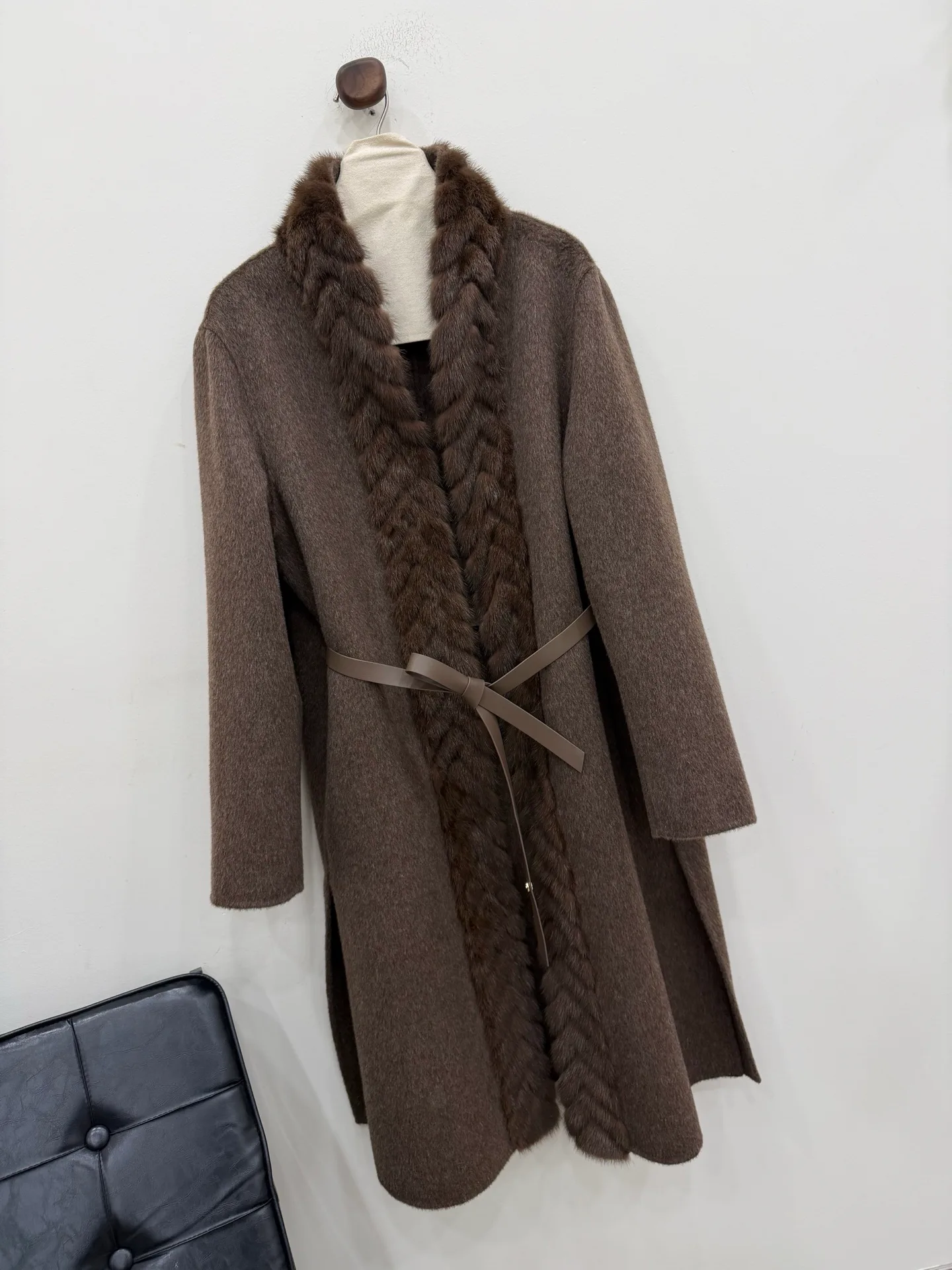 Пальто Женские Loro Piana 18277660