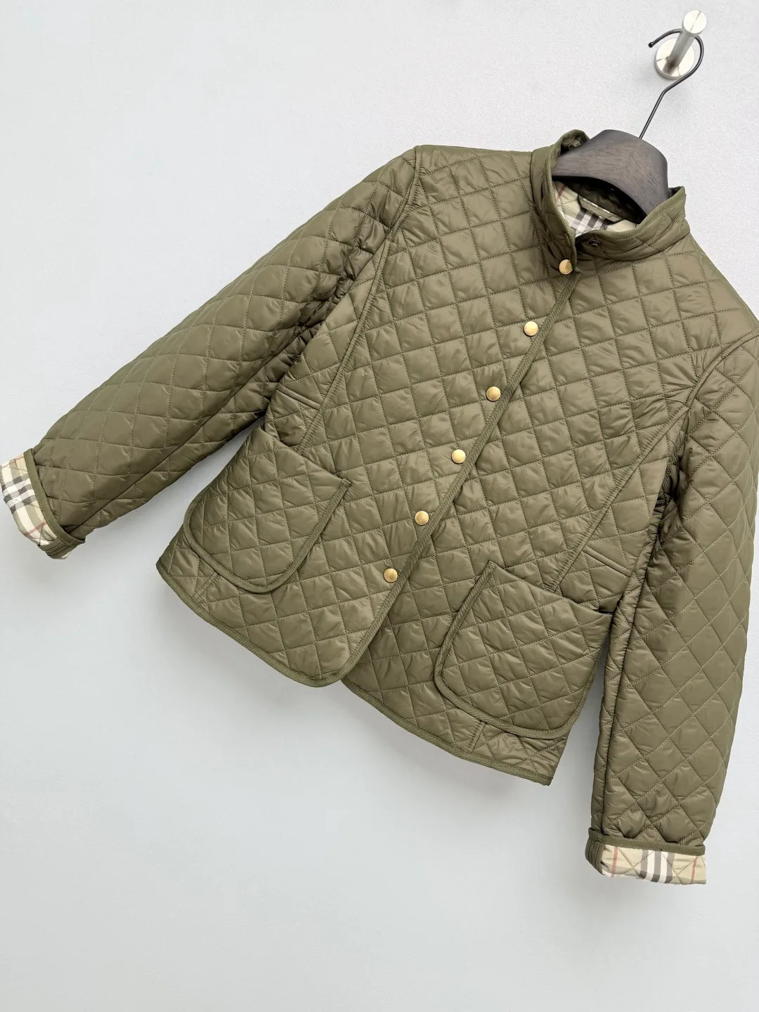 Куртки И Пуховики Женские Burberry 18512944