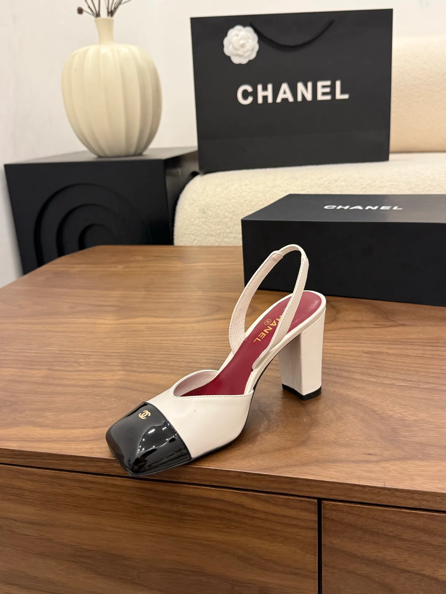 Туфли Женские Chanel 13230752