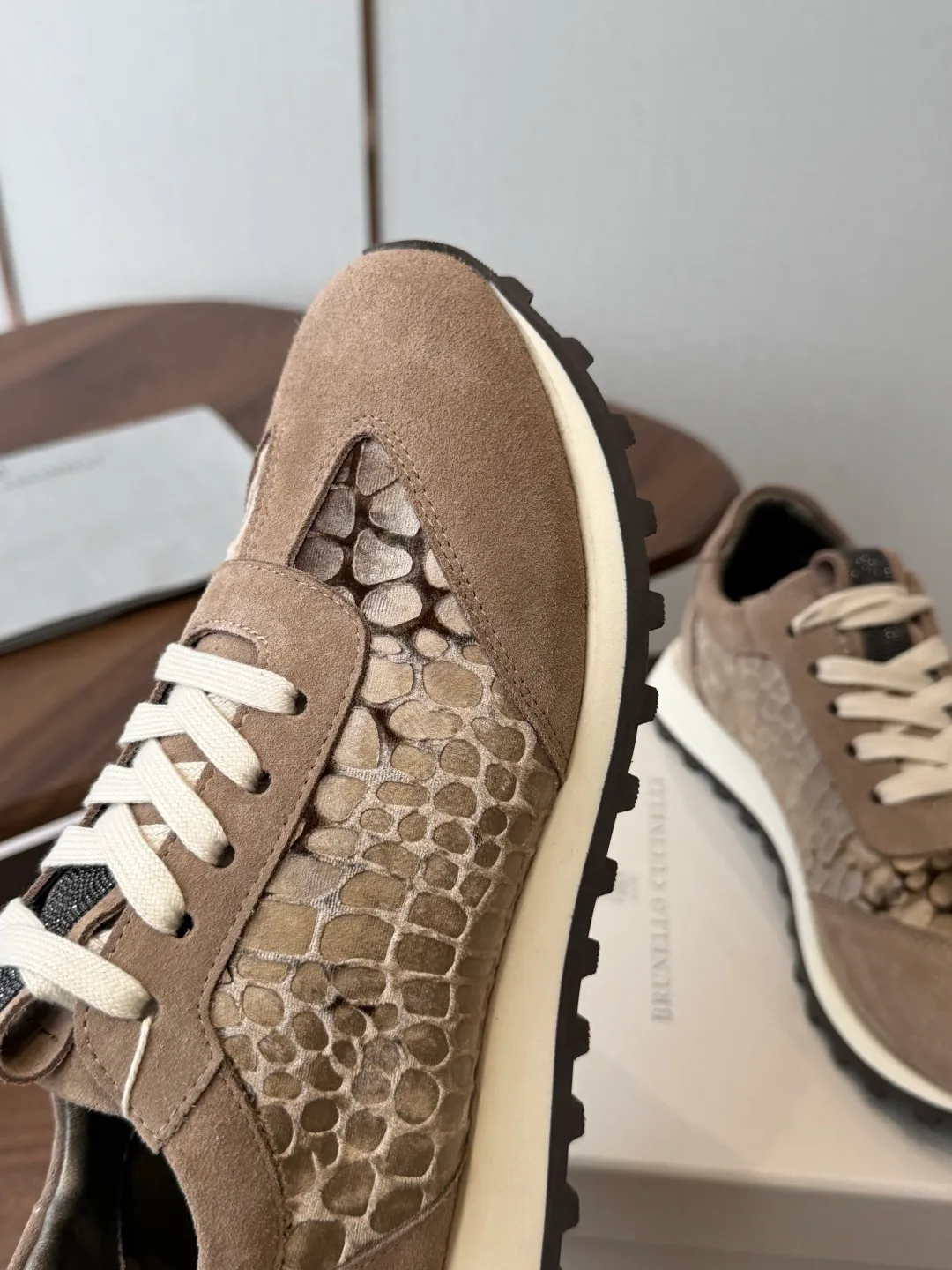 Кроссовки Женские Brunello Cucinelli 17461328