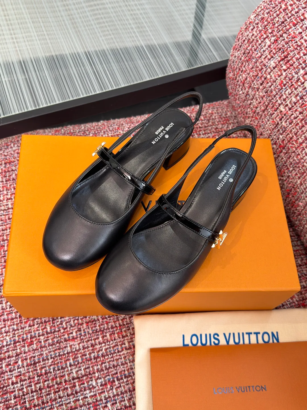 Туфли Женские Louis Vuitton 13359926