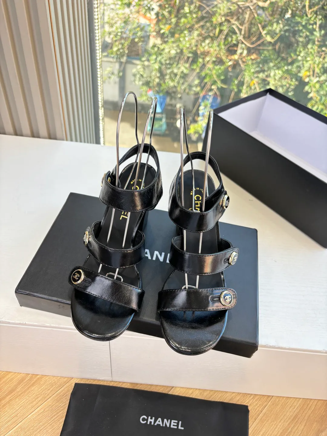 Босоножки Женские Chanel 10211561
