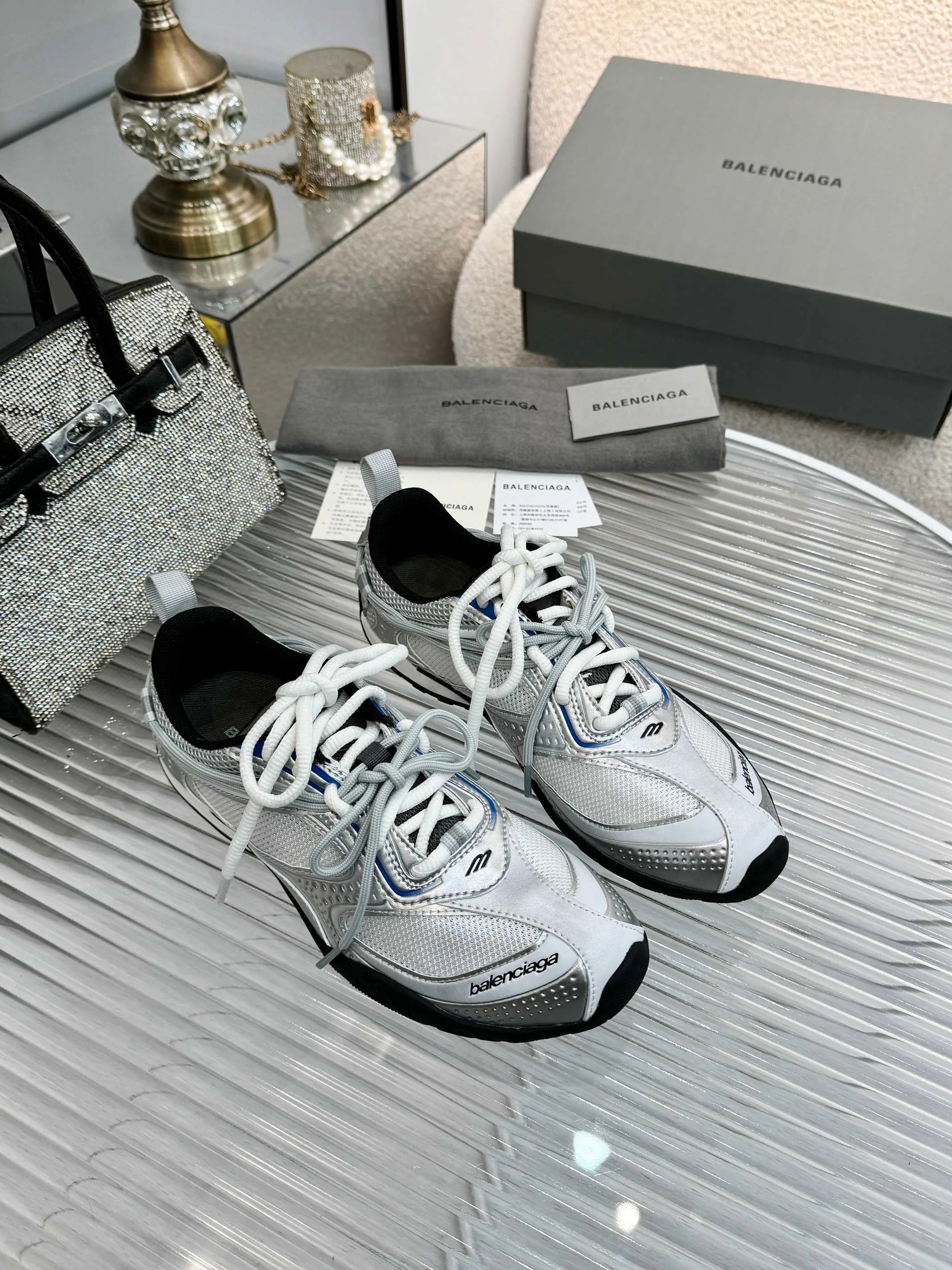 Кроссовки Женские Balenciaga 14800129